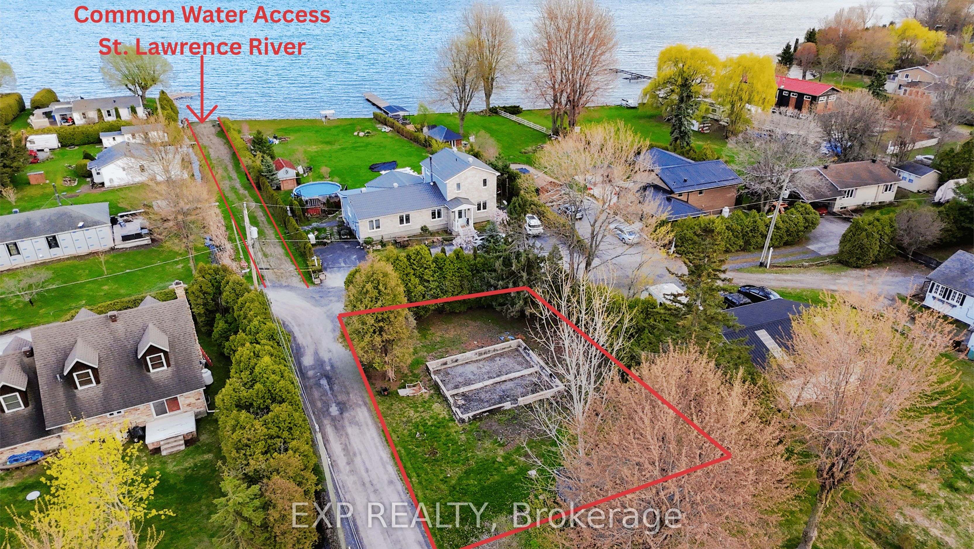 6268 153rd Avenue Property Photo 1