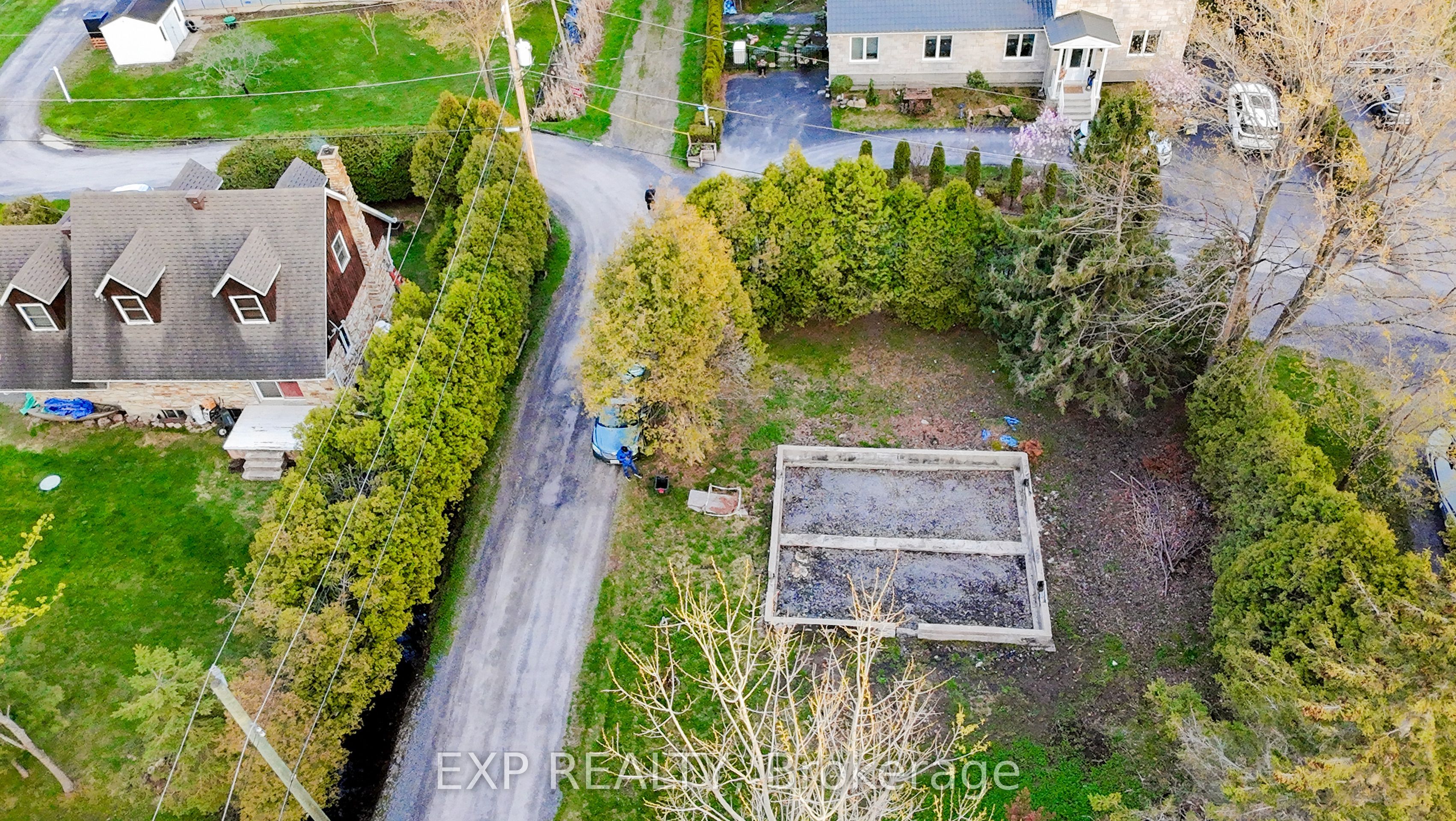 6268 153rd Avenue Property Photo 2