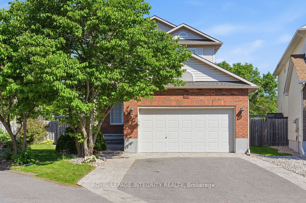 1067 Rocky Harbour Crescent Property Photo 1