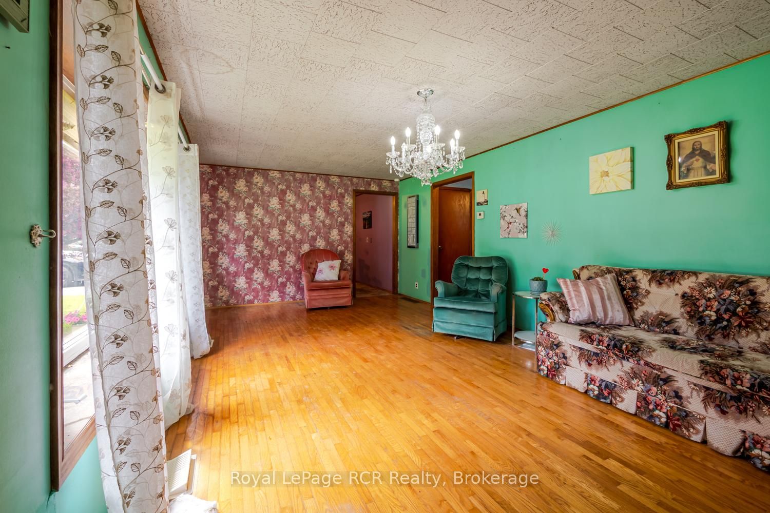 873 14th Street W Property Photo 13