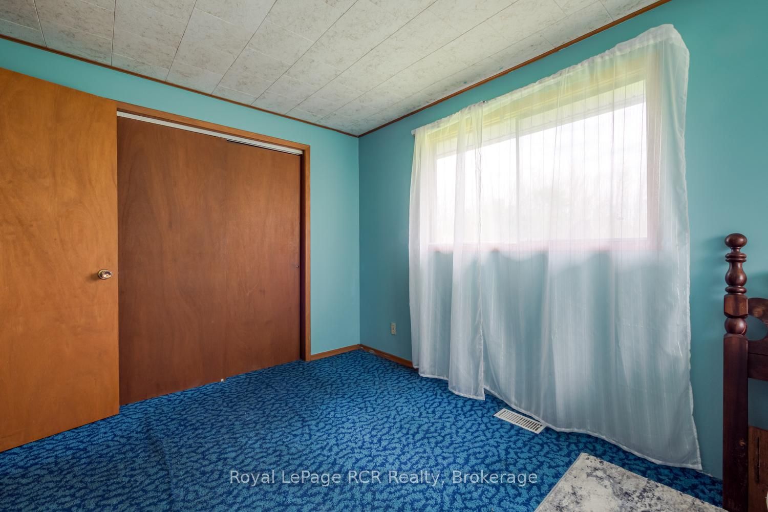 873 14th Street W Property Photo 21