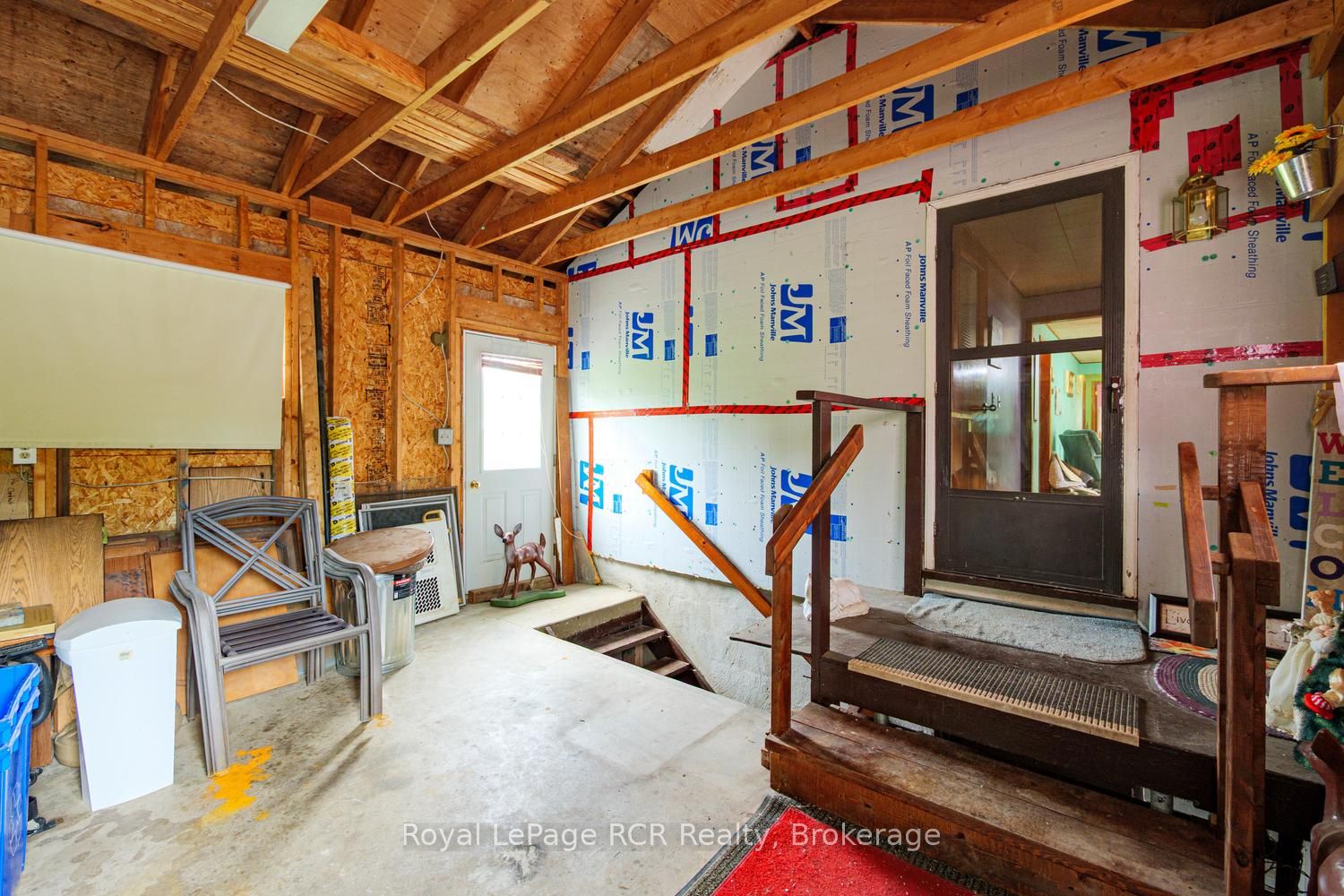 873 14th Street W Property Photo 26