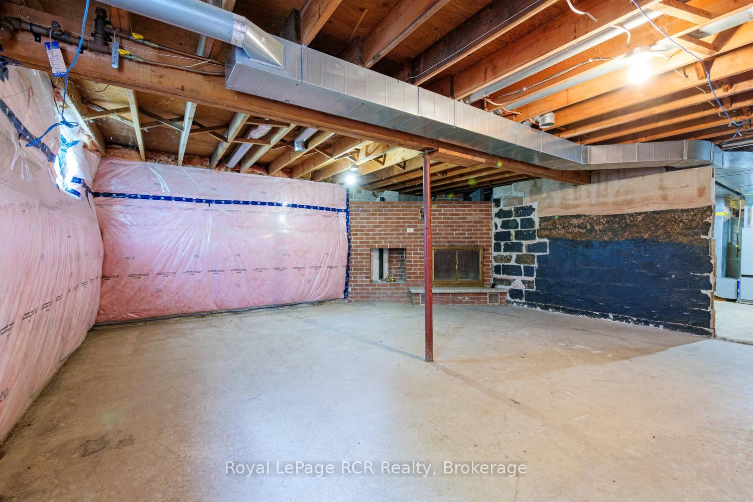 873 14th Street W Property Photo 35