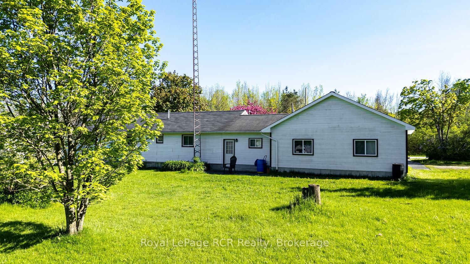 873 14th Street W Property Photo 49