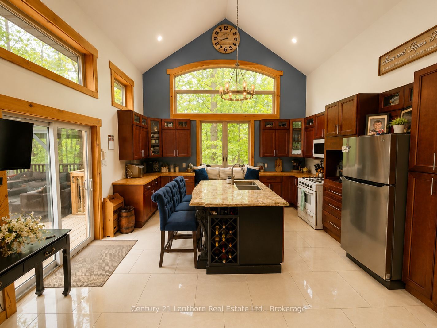 1045 Carnahan Lane Property Photo 10