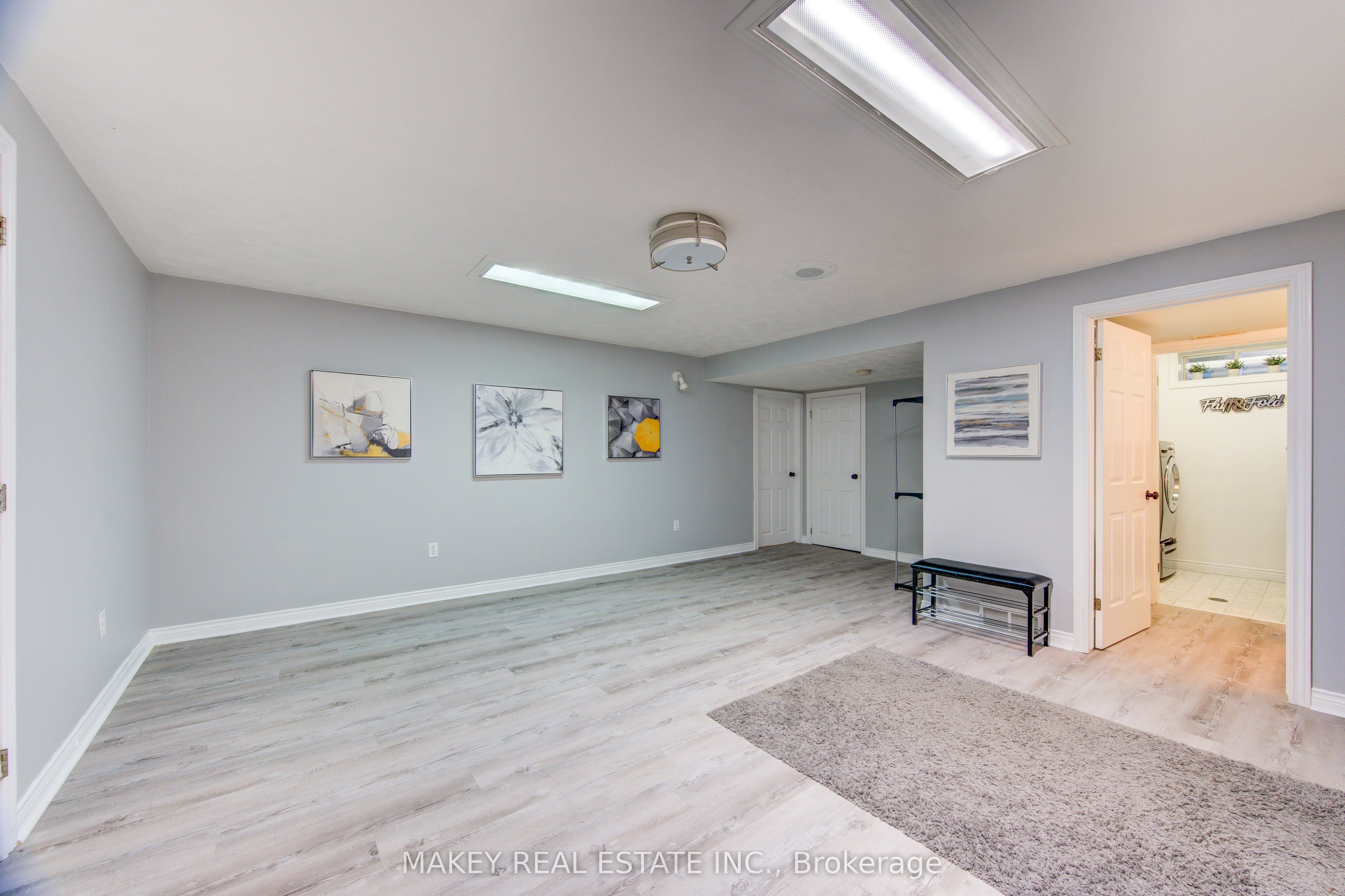 102 Allen Street Property Photo 33