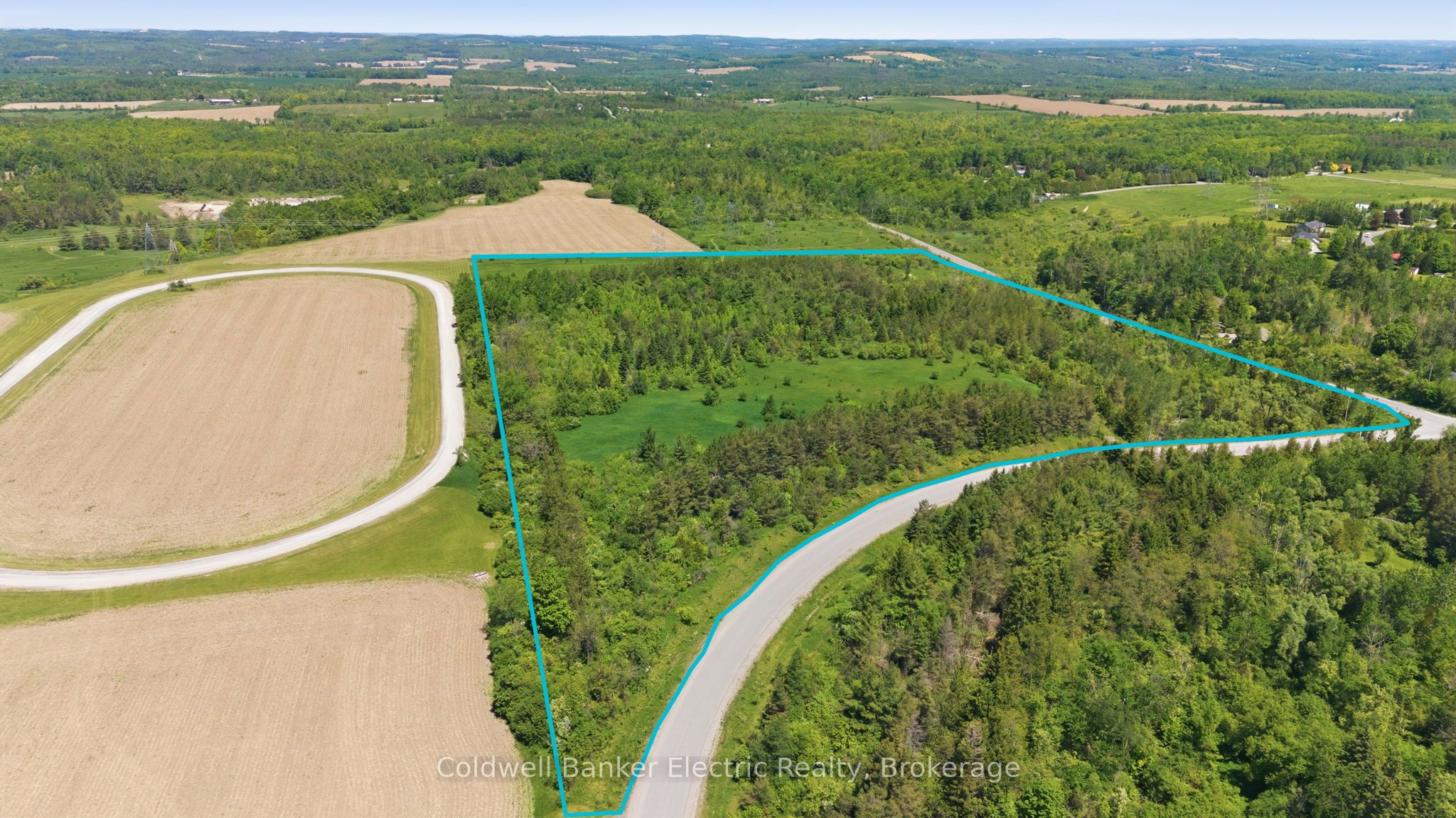468 Fallis Line Property Photo 3