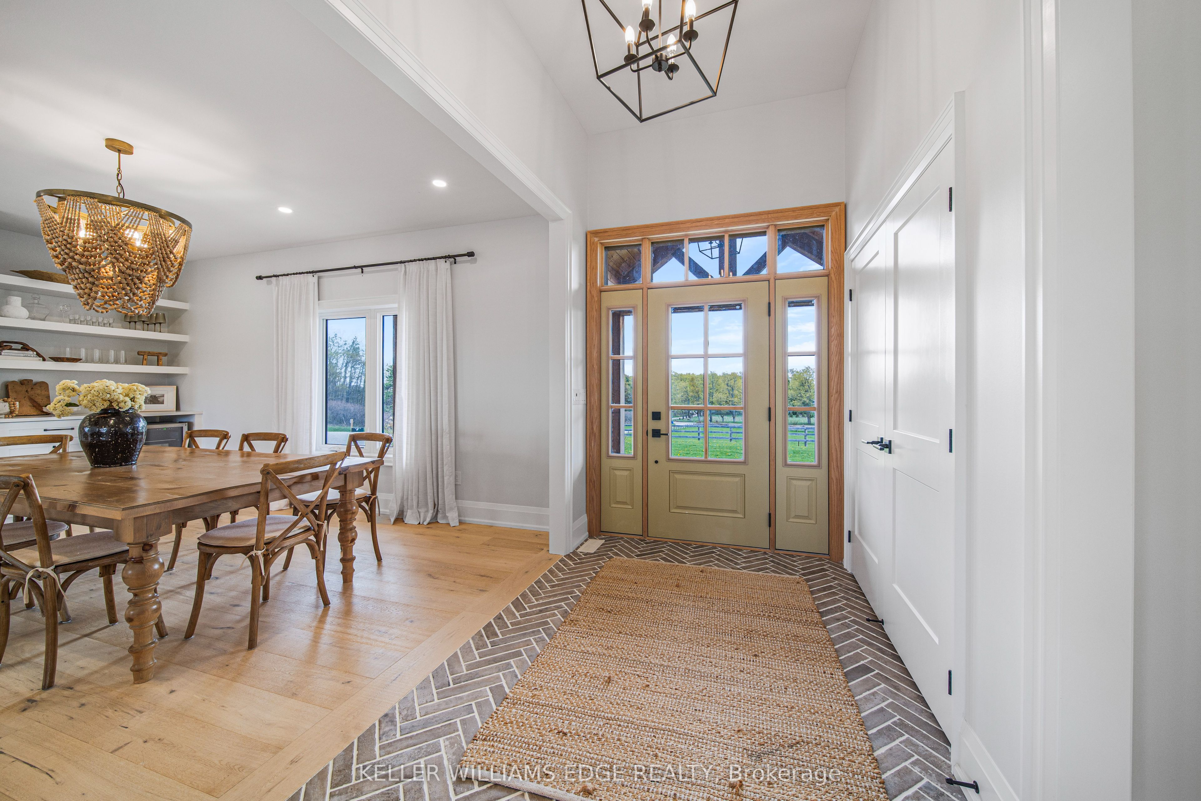 568211 9 Side Road Property Photo 9
