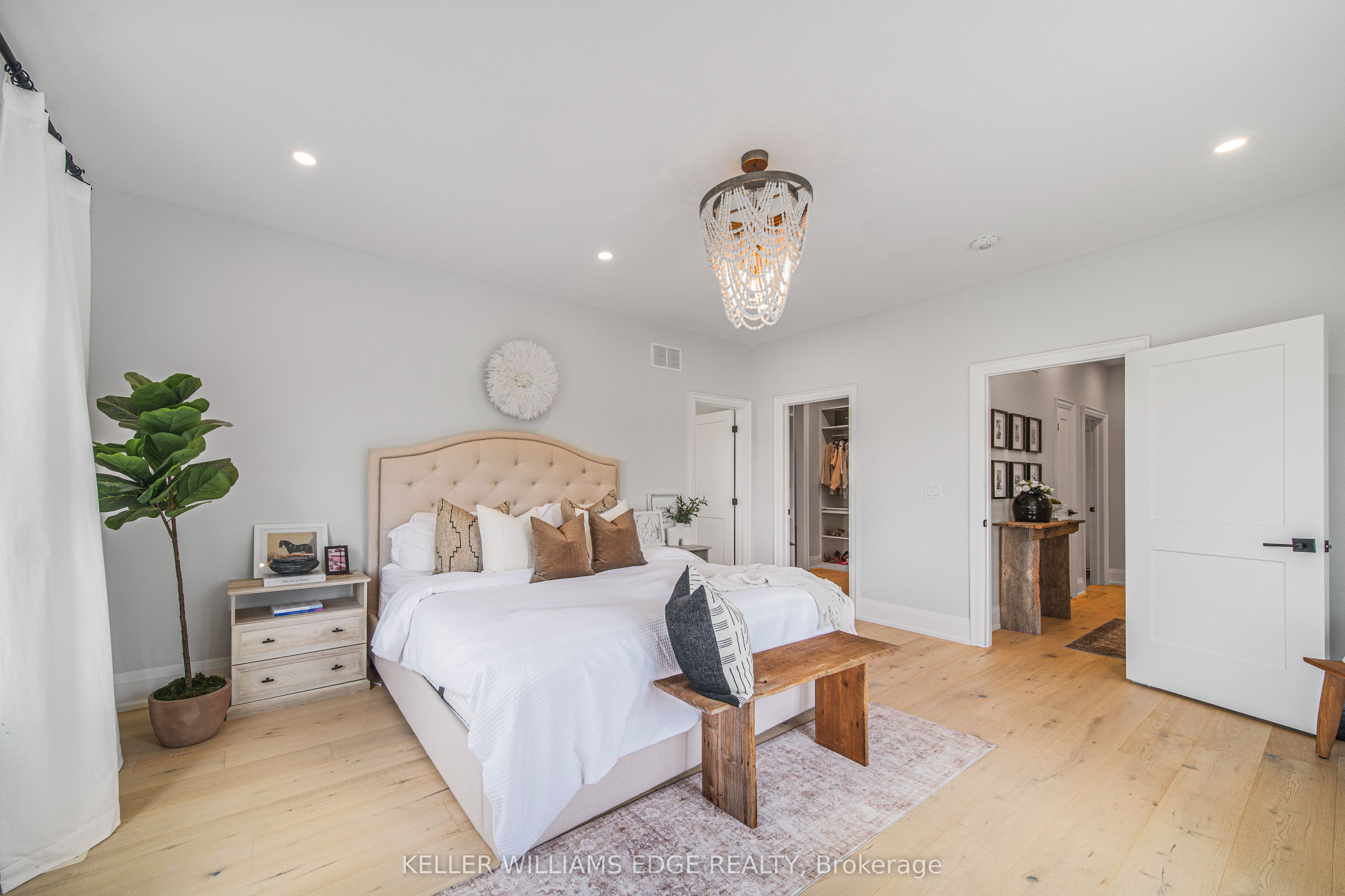 568211 9 Side Road Property Photo 18