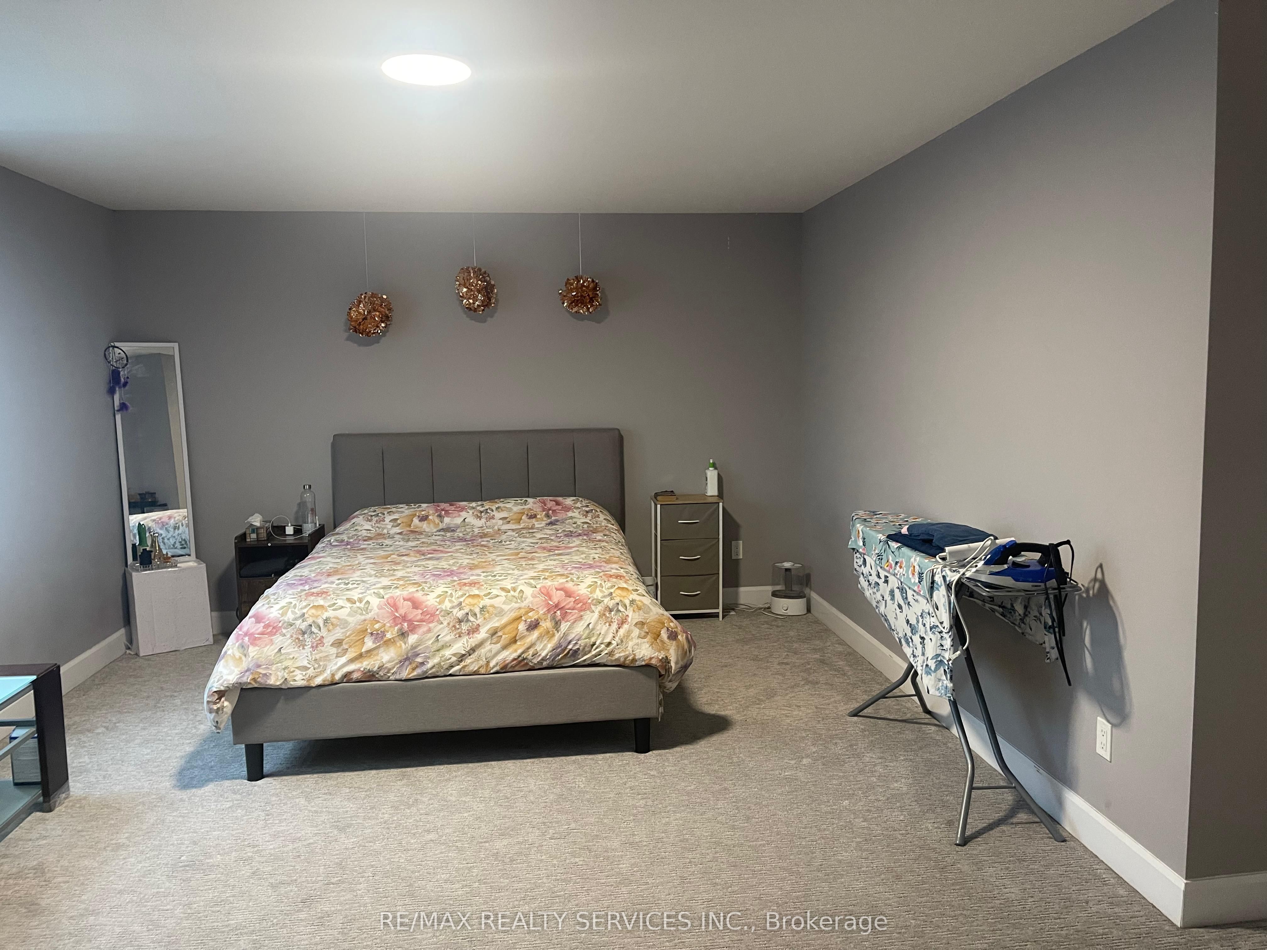 1573 Dylan Street Property Photo 10