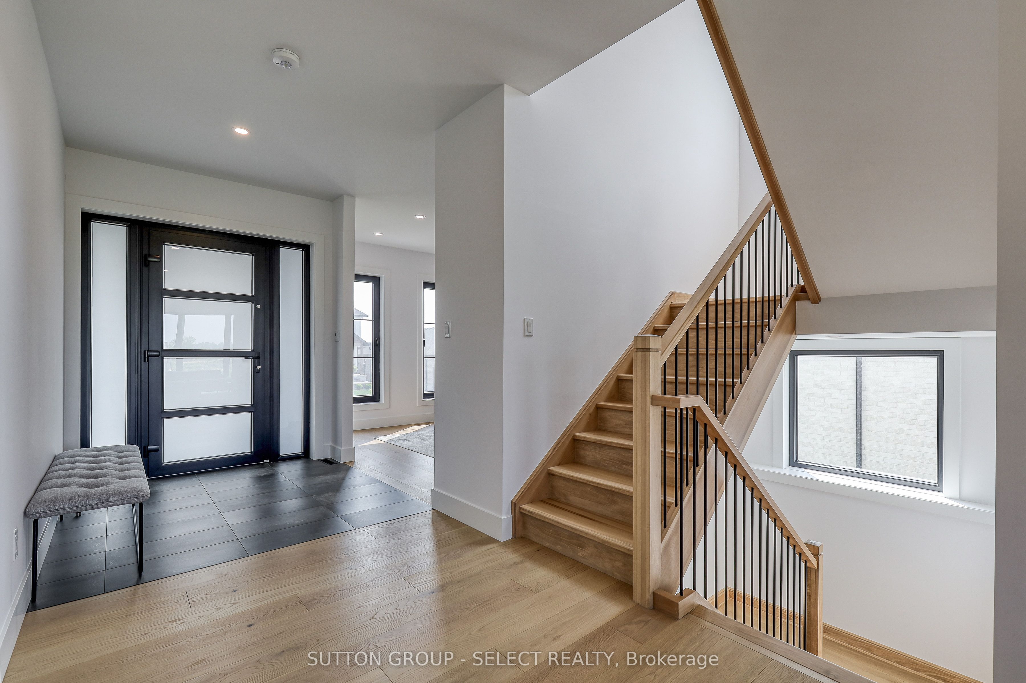 61 Crestview Drive Property Photo 3