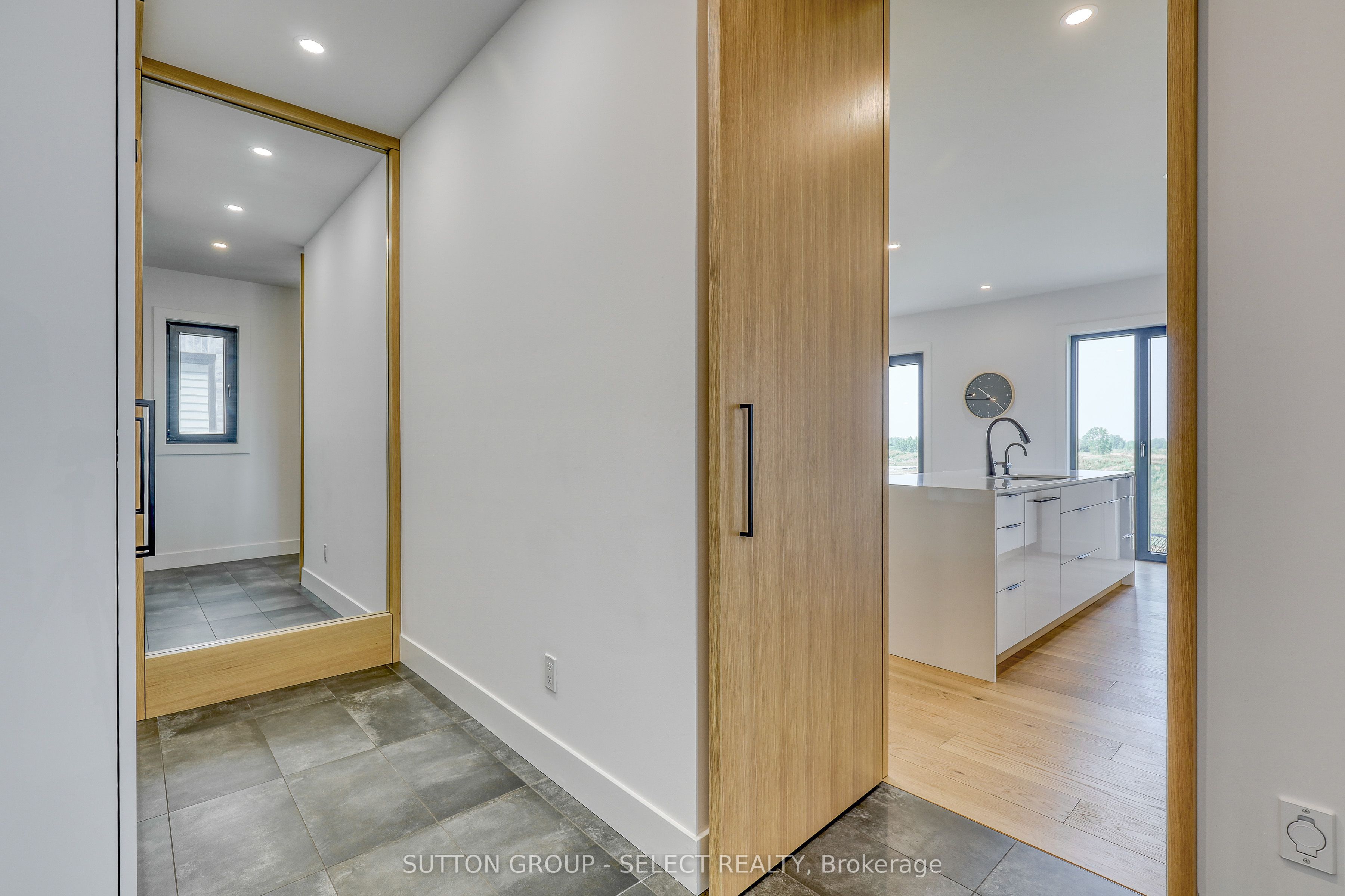 61 Crestview Drive Property Photo 24