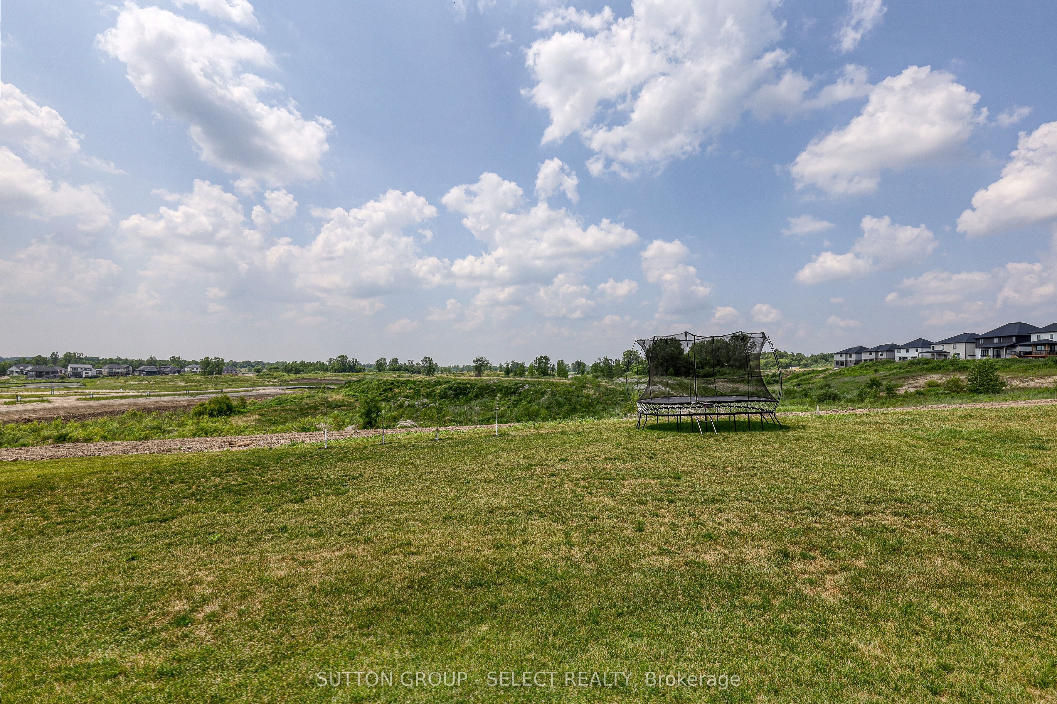 61 Crestview Drive Property Photo 45