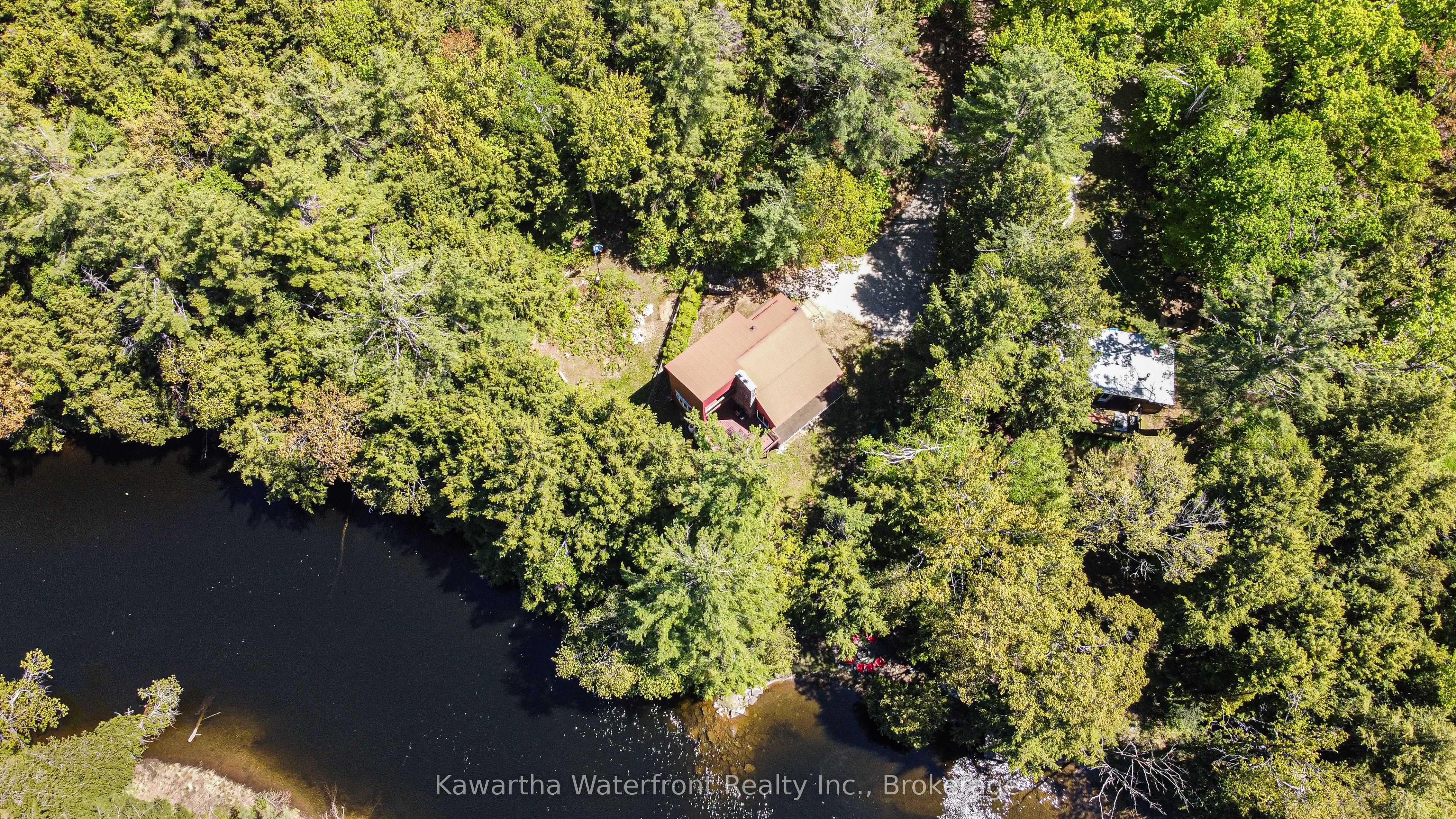 85 Nevison Drive Property Photo 2