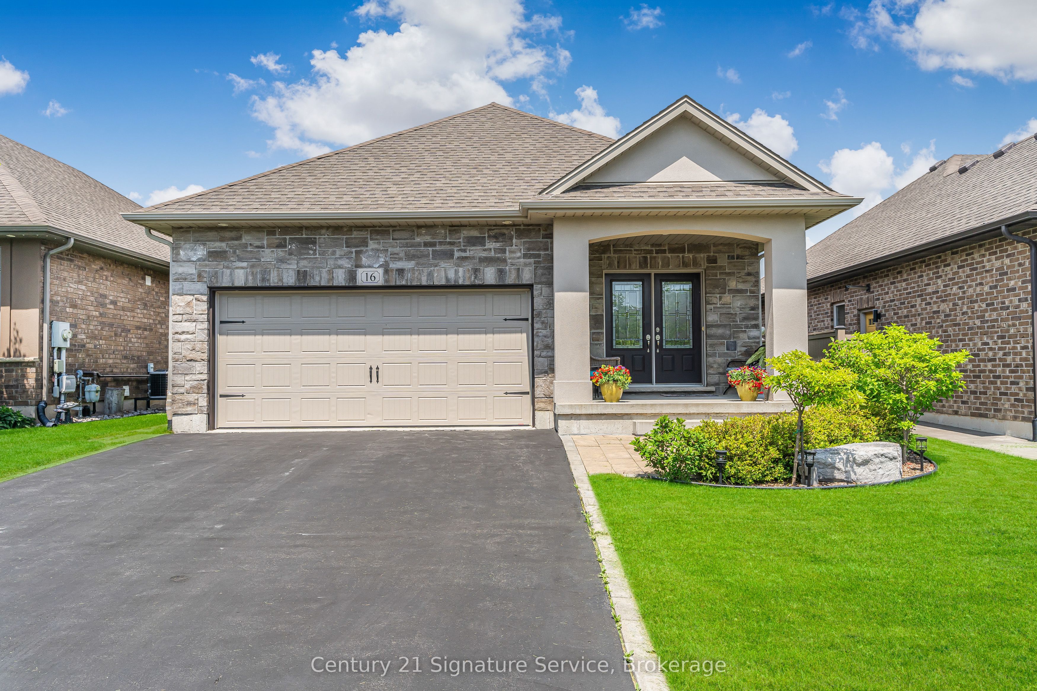 16 Gaiser Road Property Photo 1