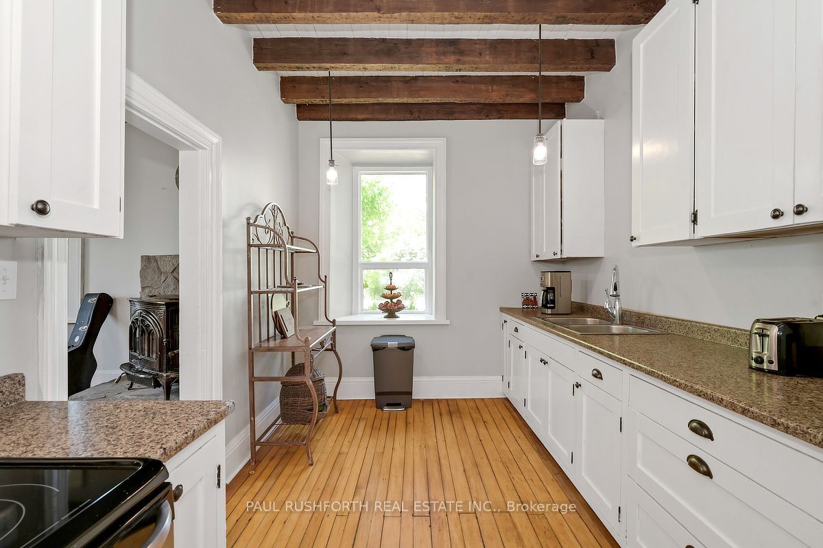 1453 Blakeney Road Property Photo 10