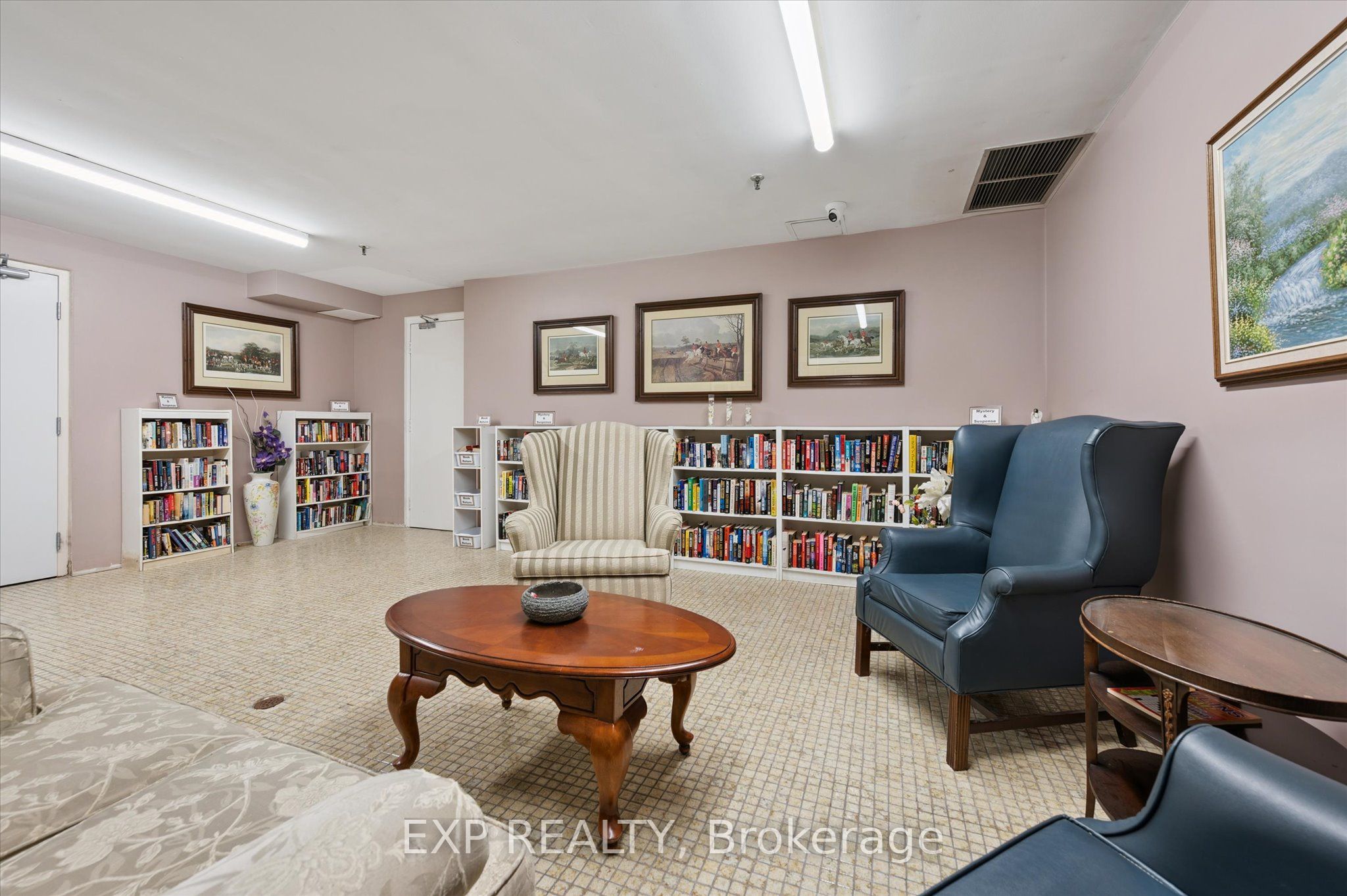 93 Westwood Road 301 Property Photo 17