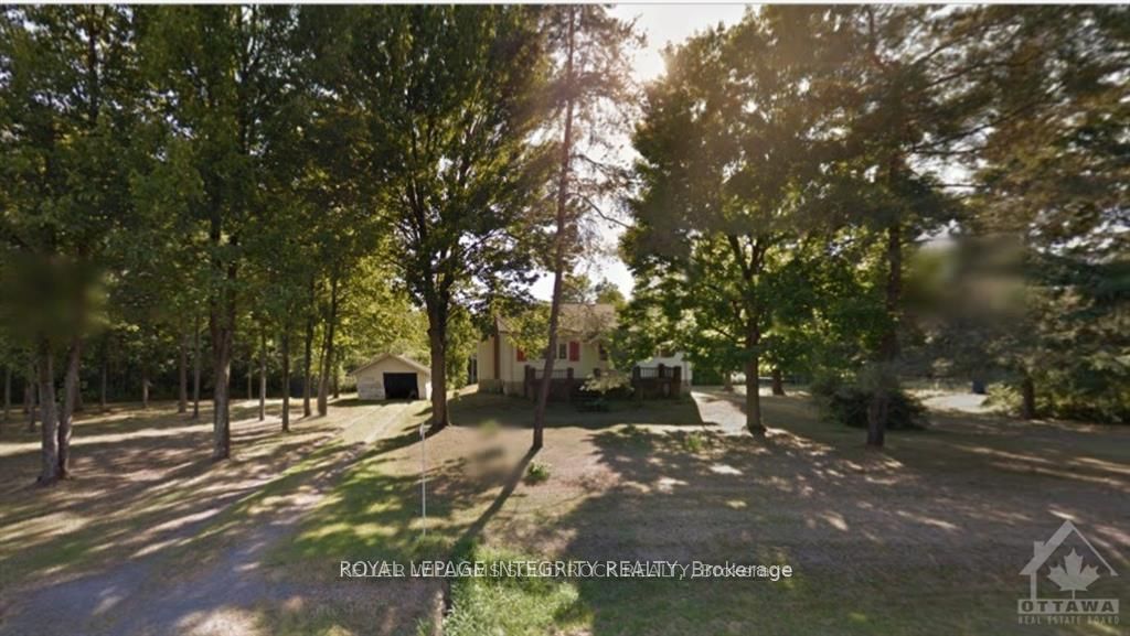 1212 White Oak Drive