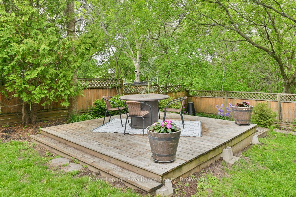 28 Briarwood Crescent Property Photo 44