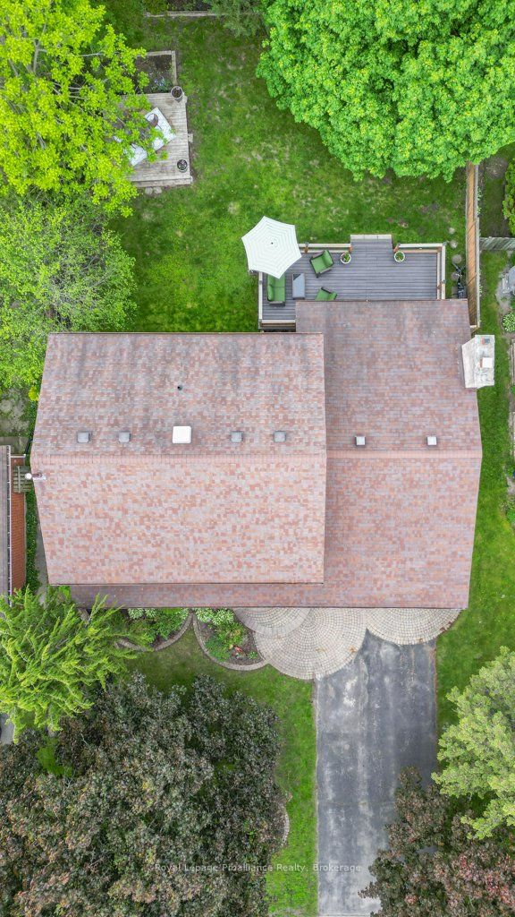 28 Briarwood Crescent Property Photo 46