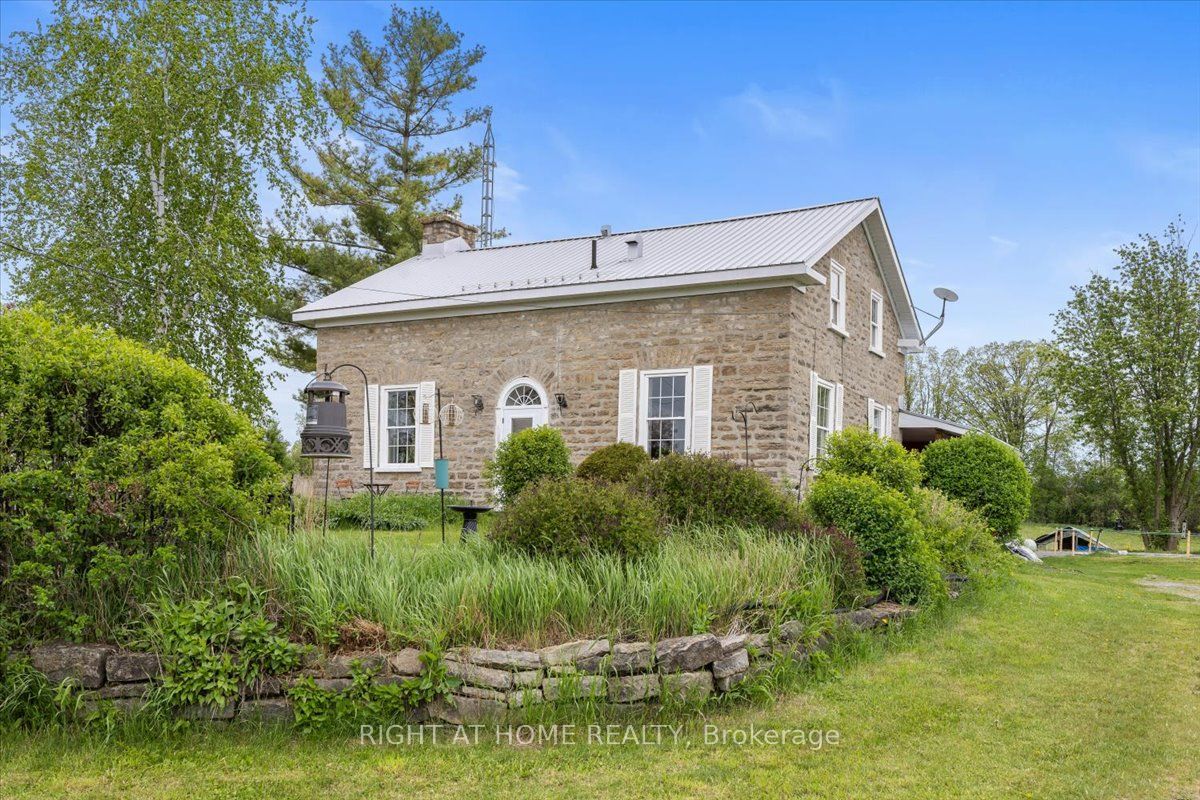 2584 Highway 43 Highway Property Photo 2