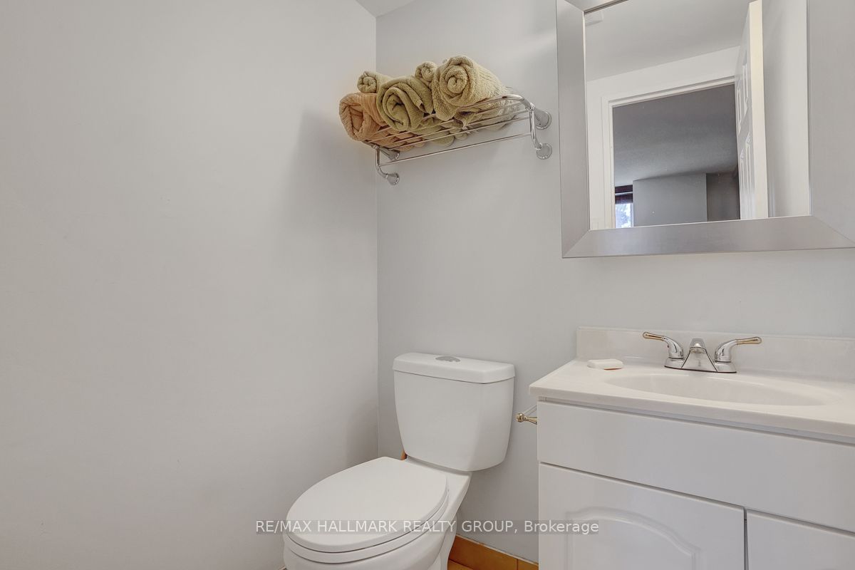 2000 Jasmine Crescent 210 Property Photo 14
