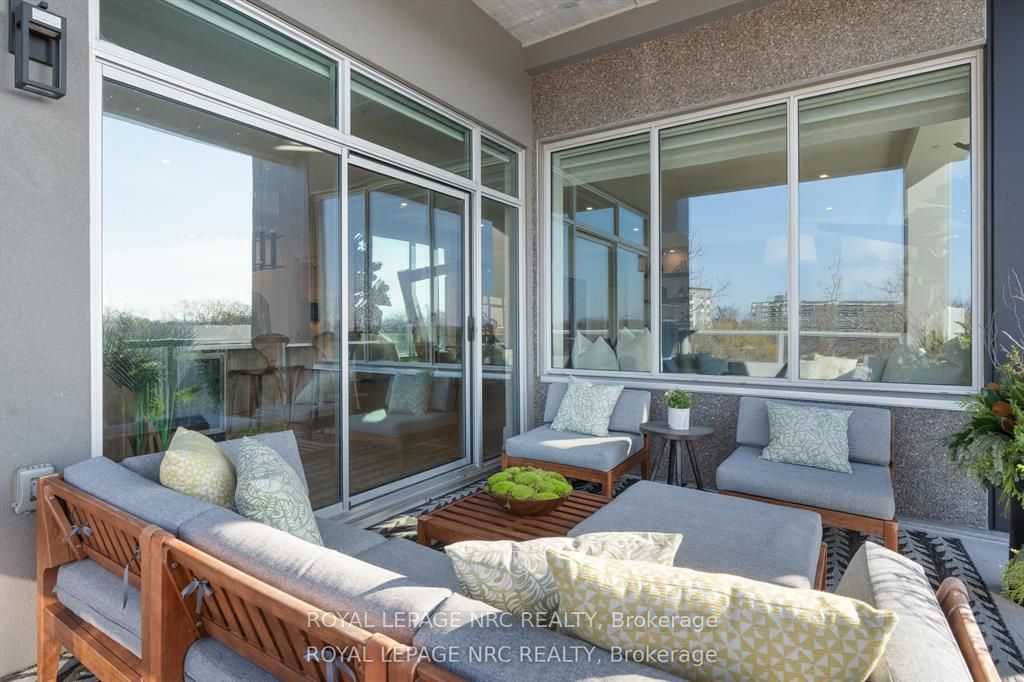 77 Yates Street 601 Property Photo 16