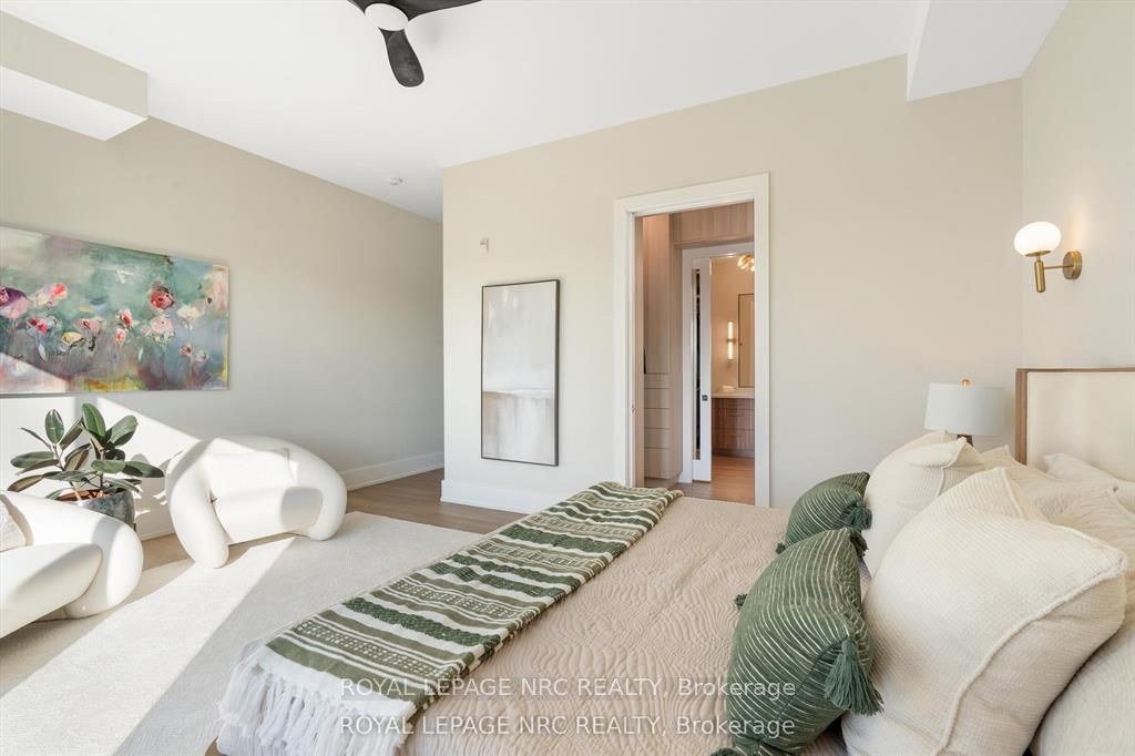 77 Yates Street 601 Property Photo 21