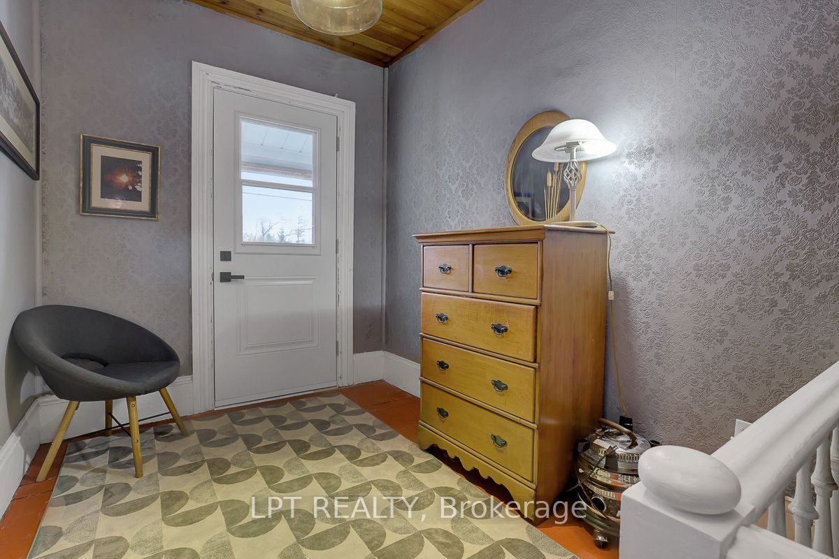 8197 Victoria Street Property Photo 14