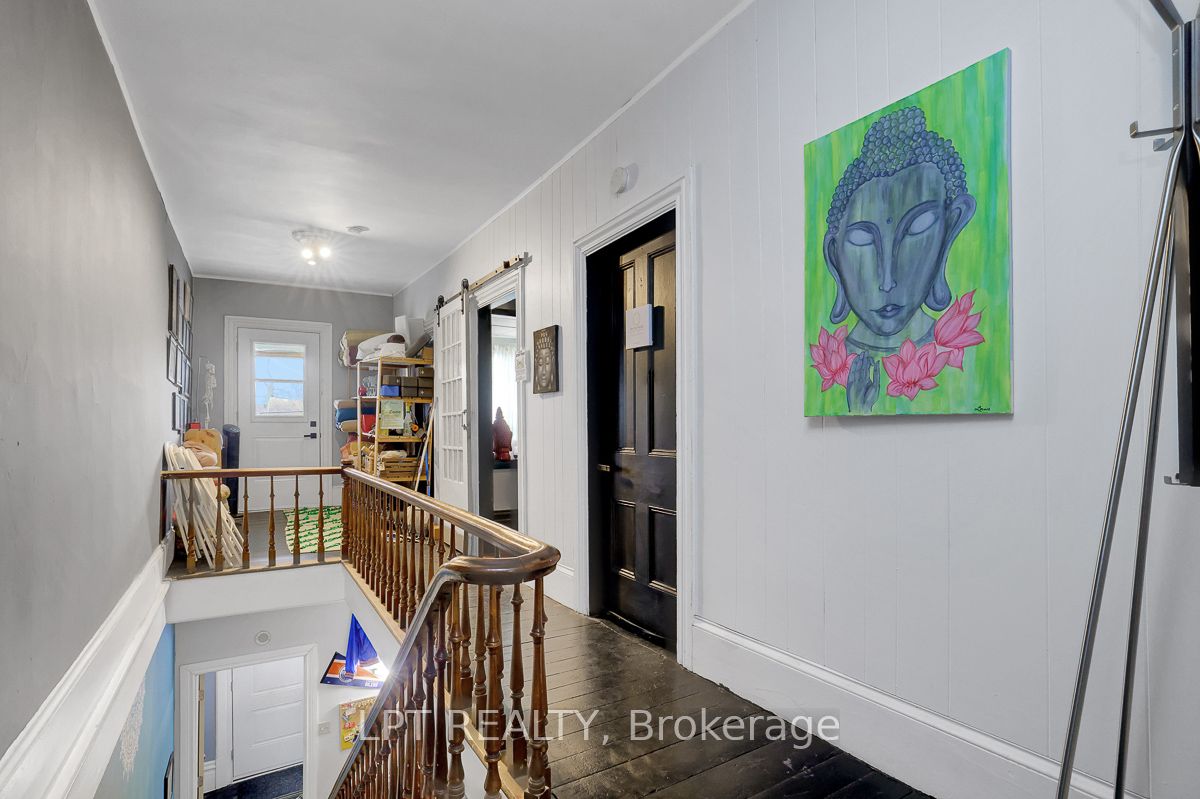 8197 Victoria Street Property Photo 35