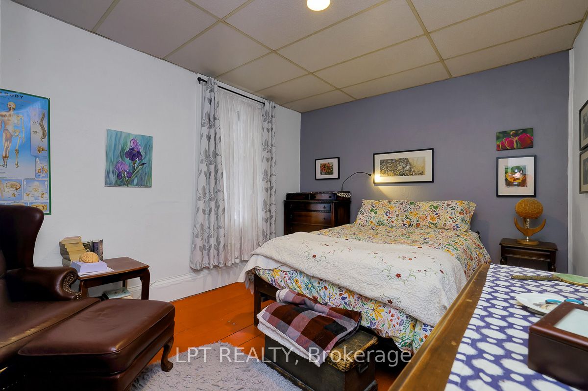 8197 Victoria Street Property Photo 34