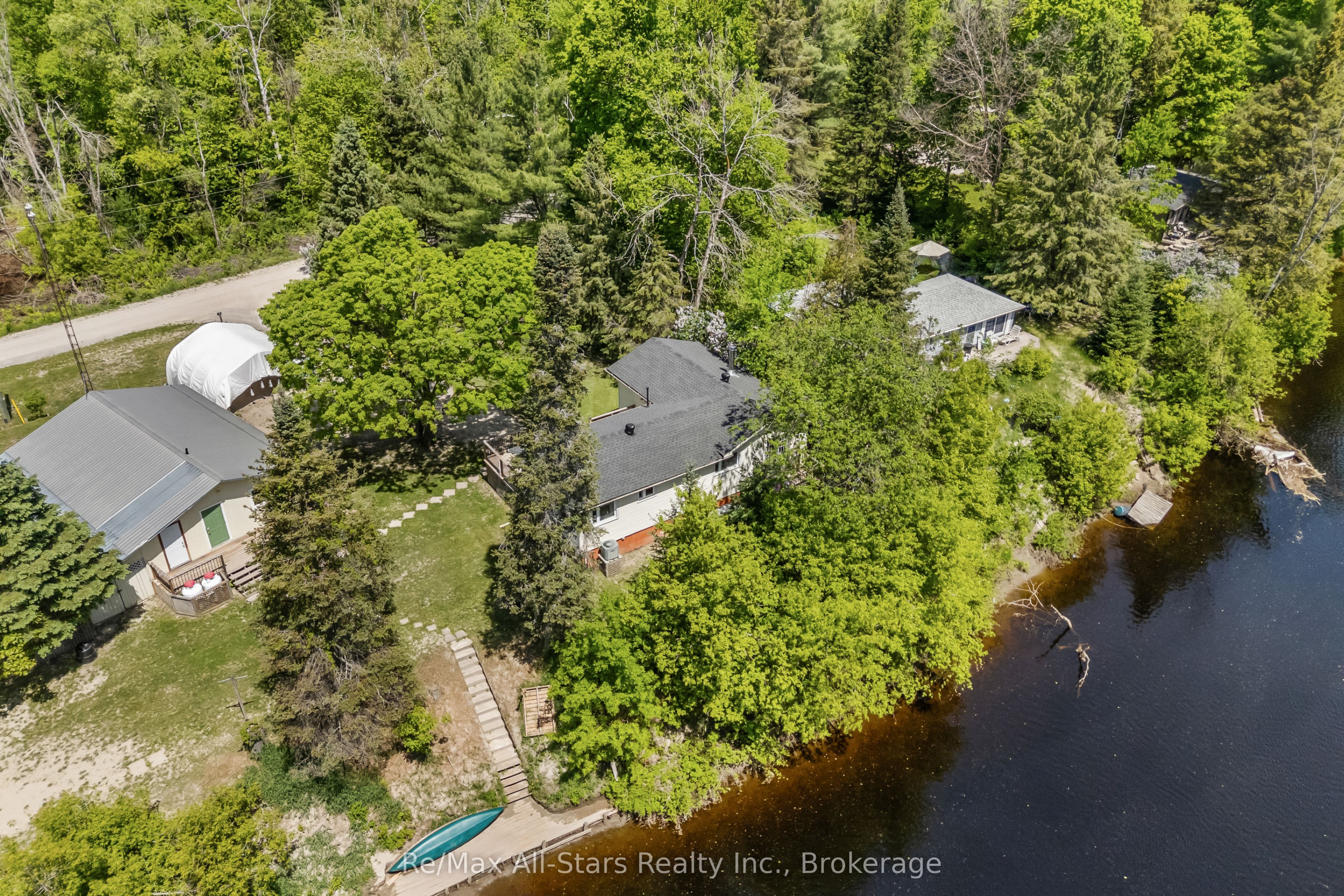 60 Reed Boulevard Property Photo 3