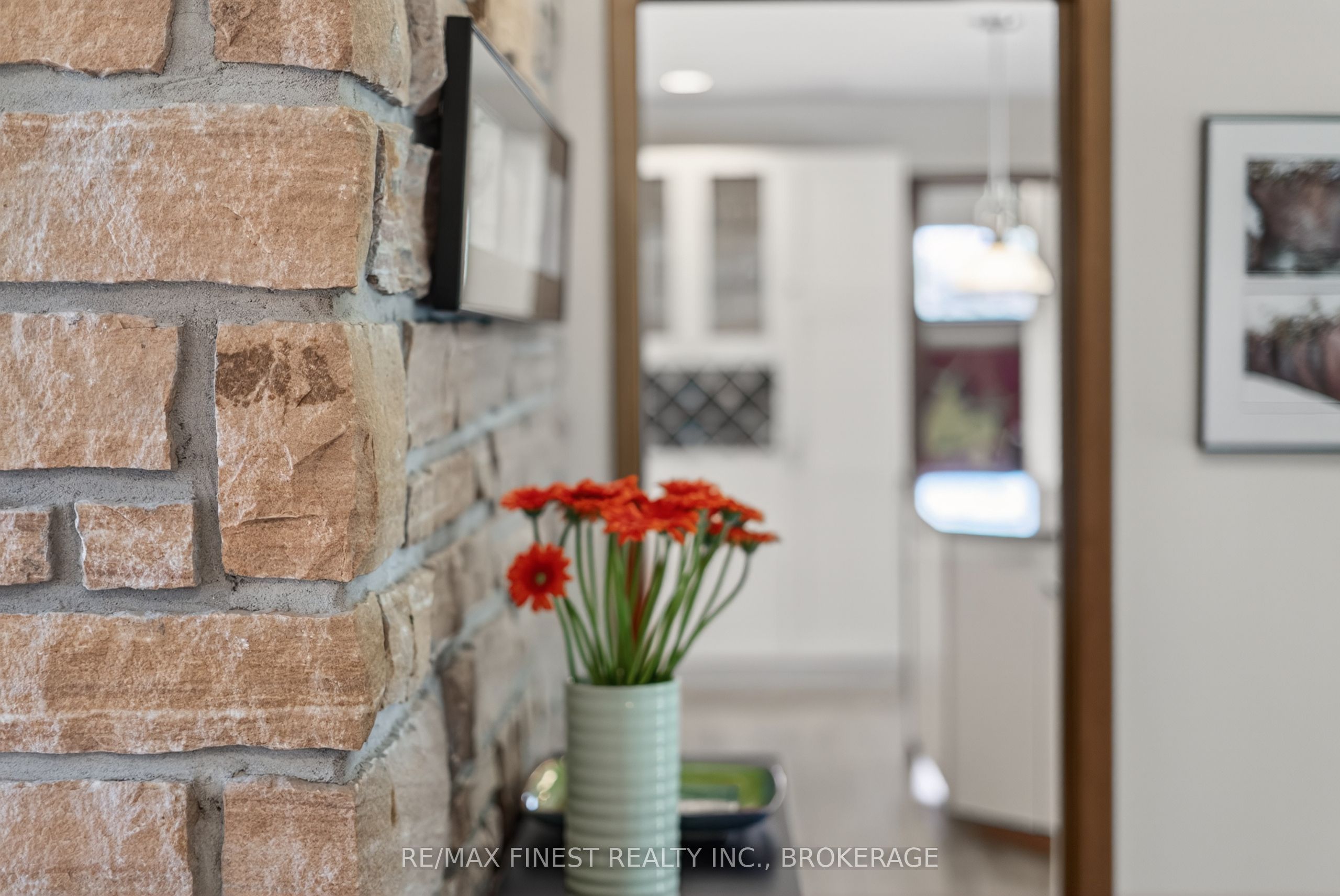 10 Warbler Lane Property Photo 11