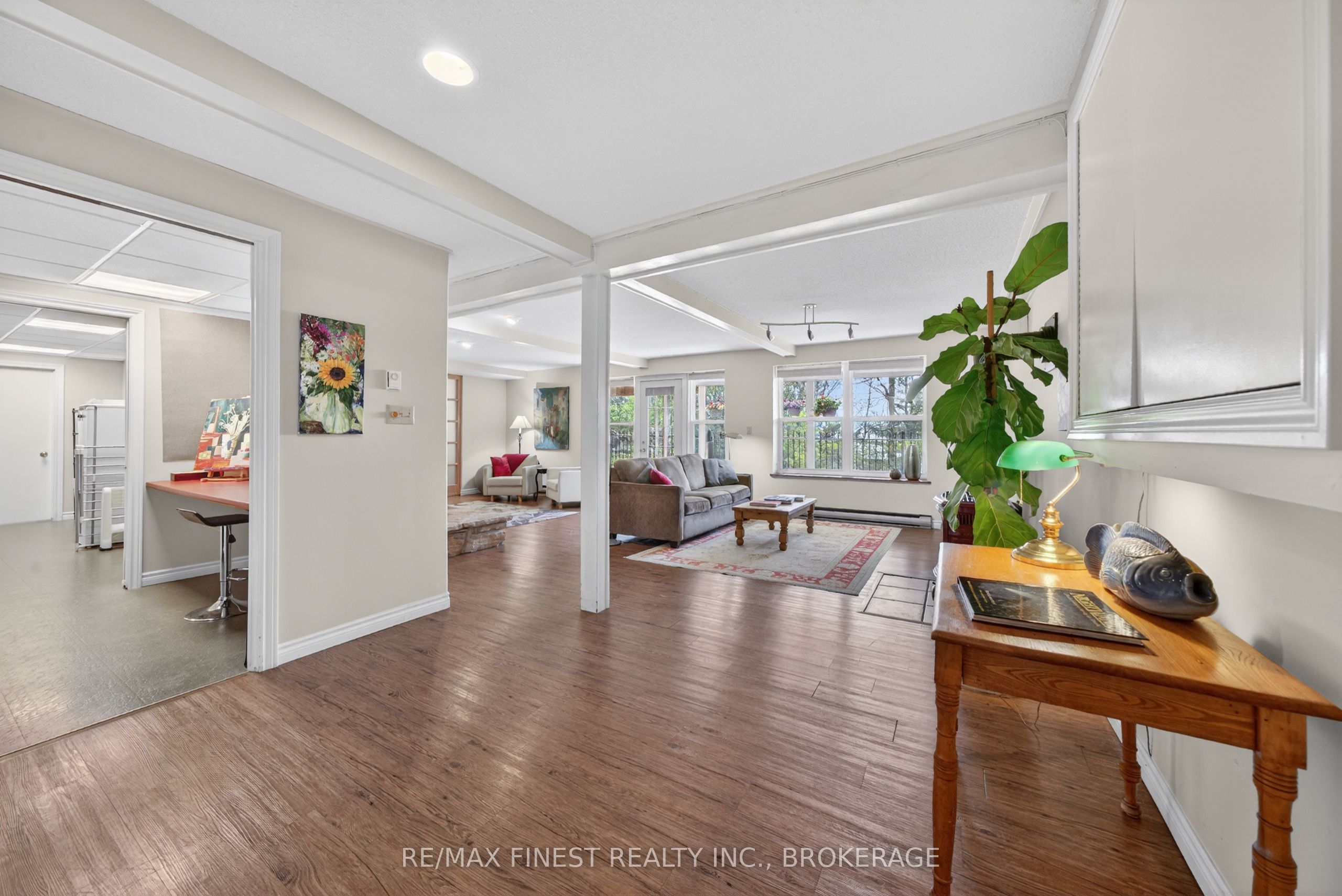 10 Warbler Lane Property Photo 34