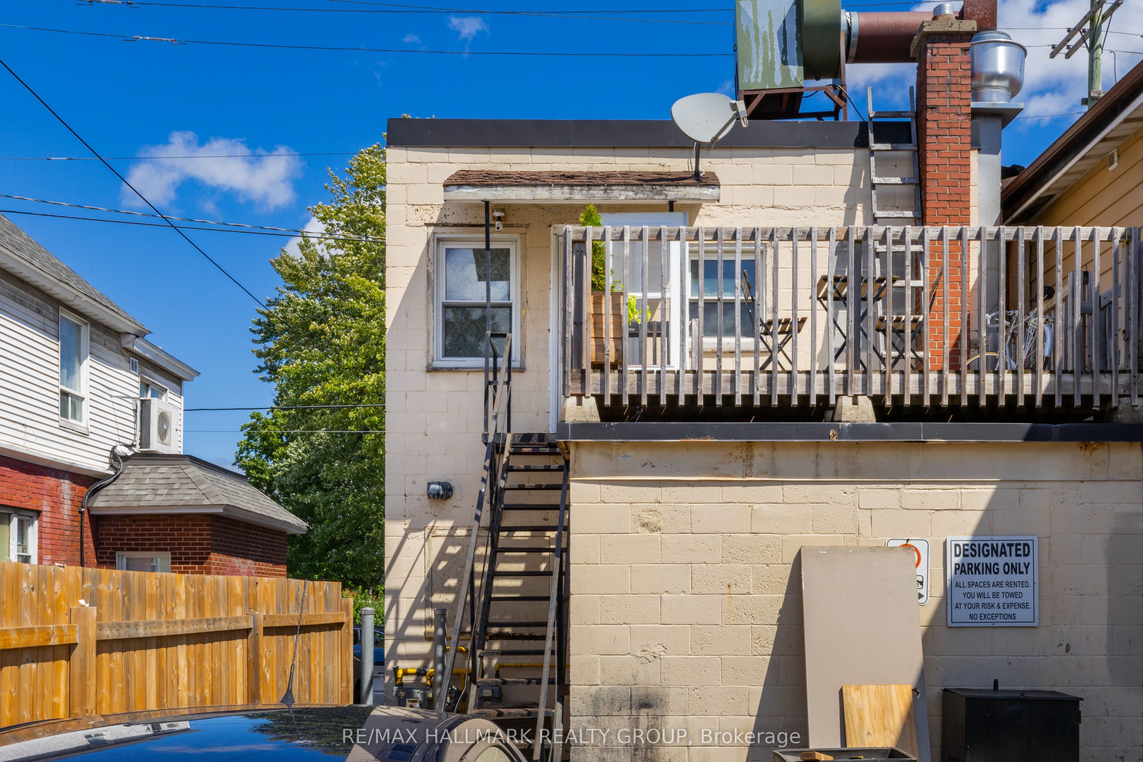 462 Bronson Avenue 1 Property Photo 21