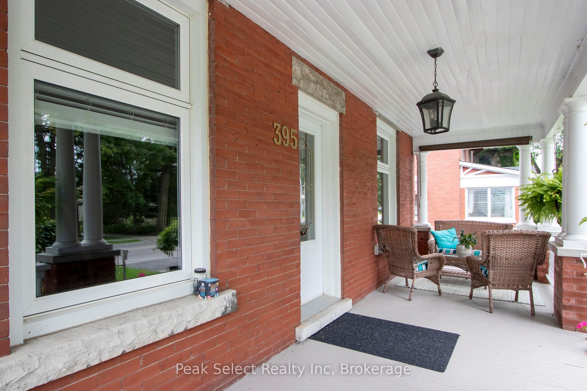 395 Queen Street E Property Photo 5