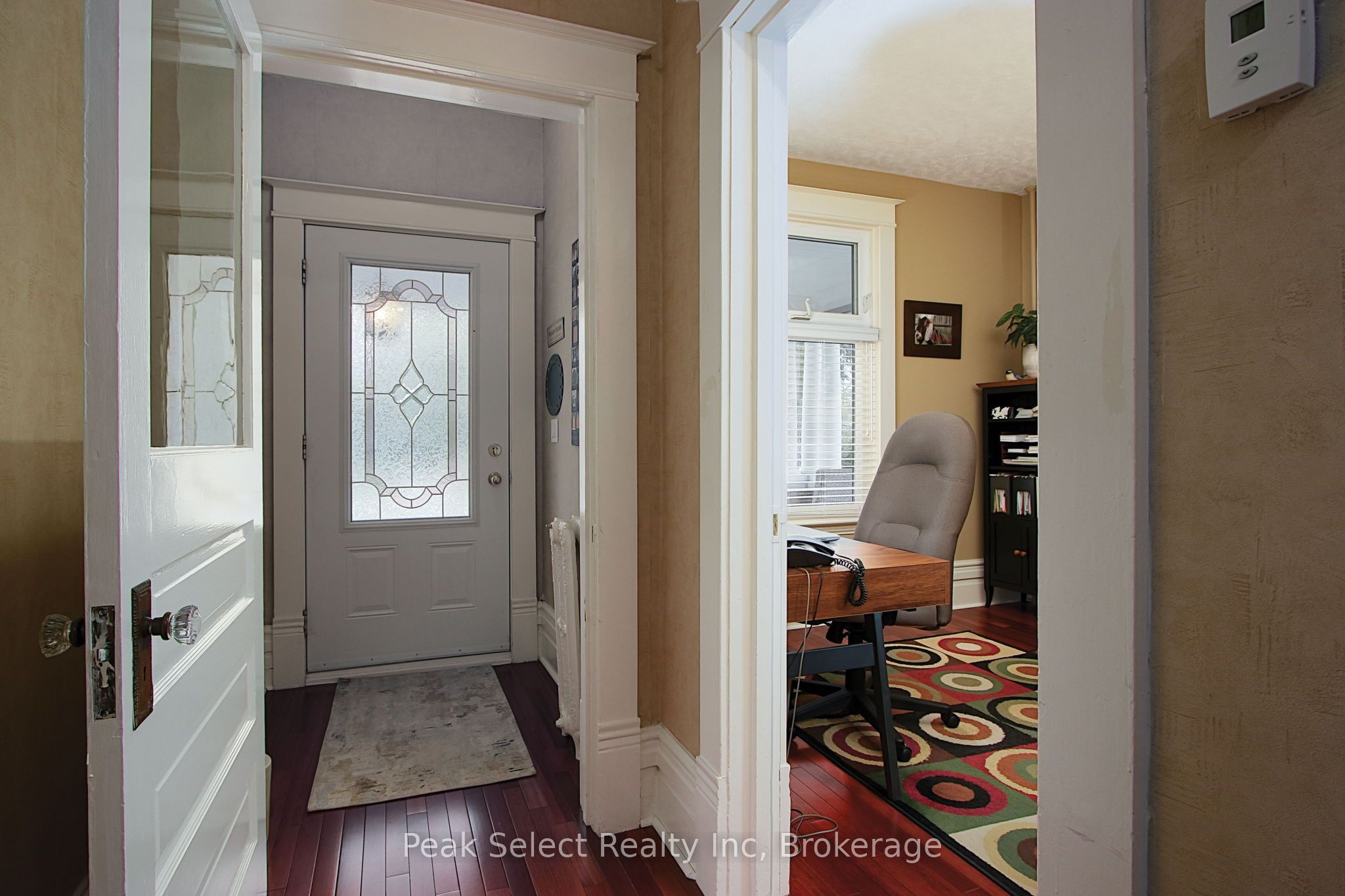 395 Queen Street E Property Photo 6