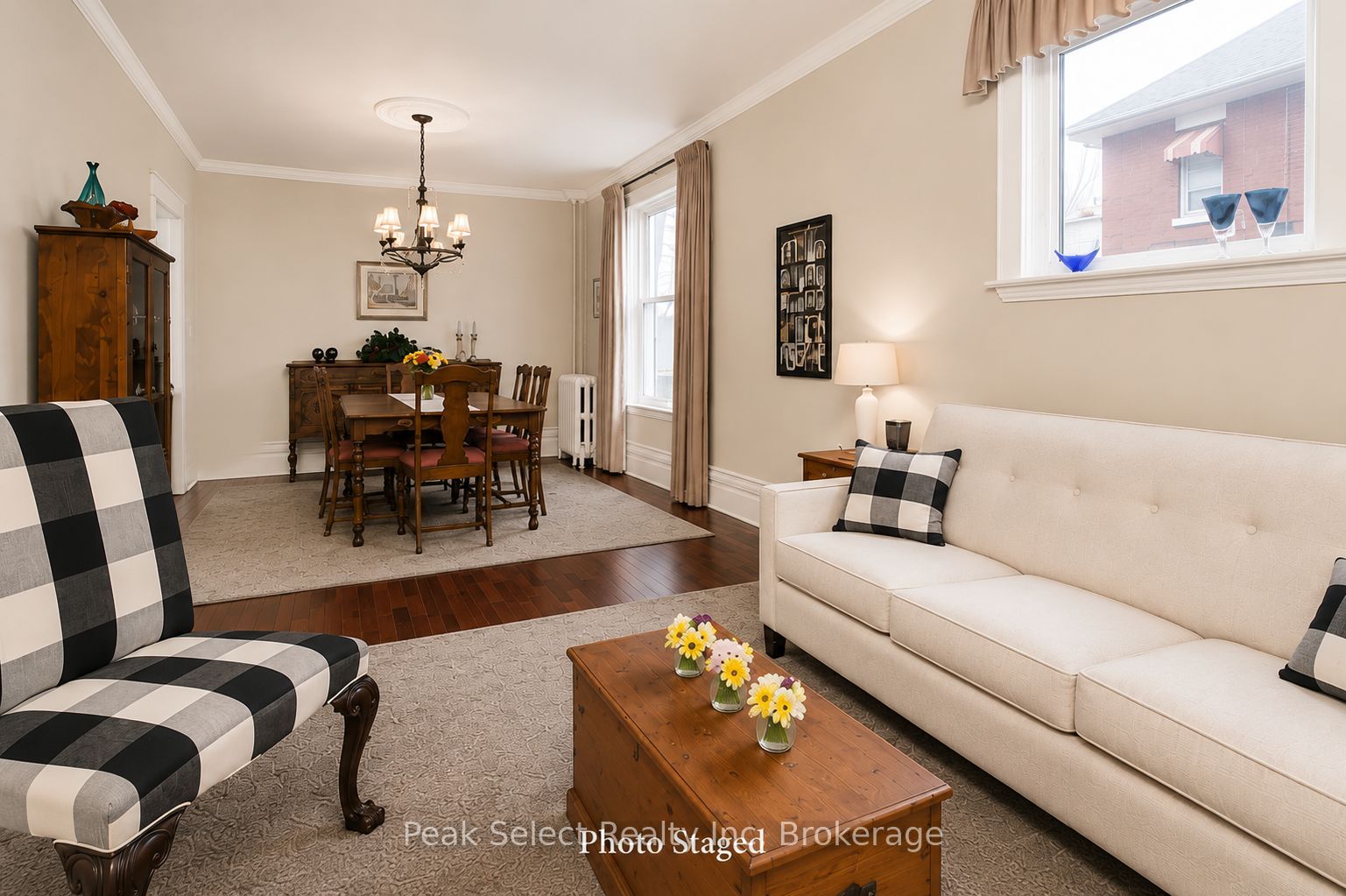 395 Queen Street E Property Photo 10