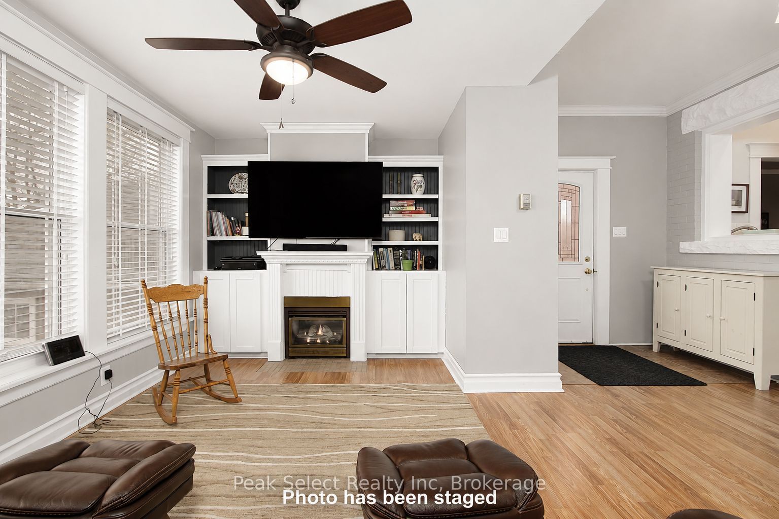 395 Queen Street E Property Photo 17