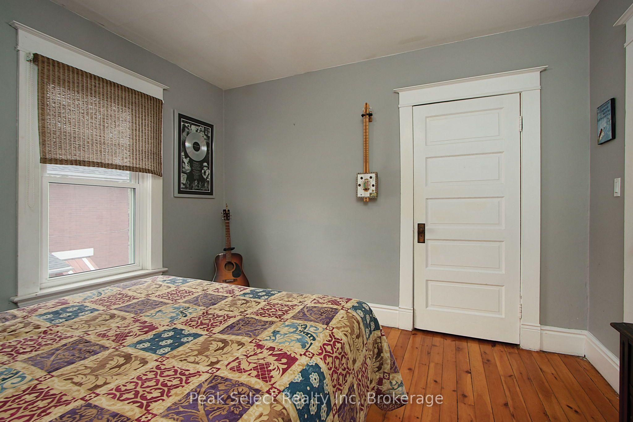 395 Queen Street E Property Photo 26