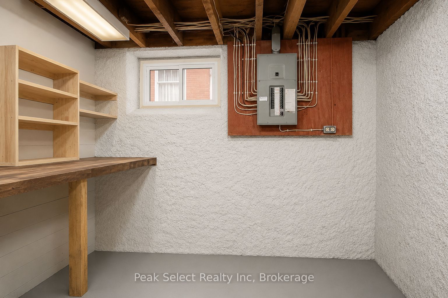 395 Queen Street E Property Photo 33