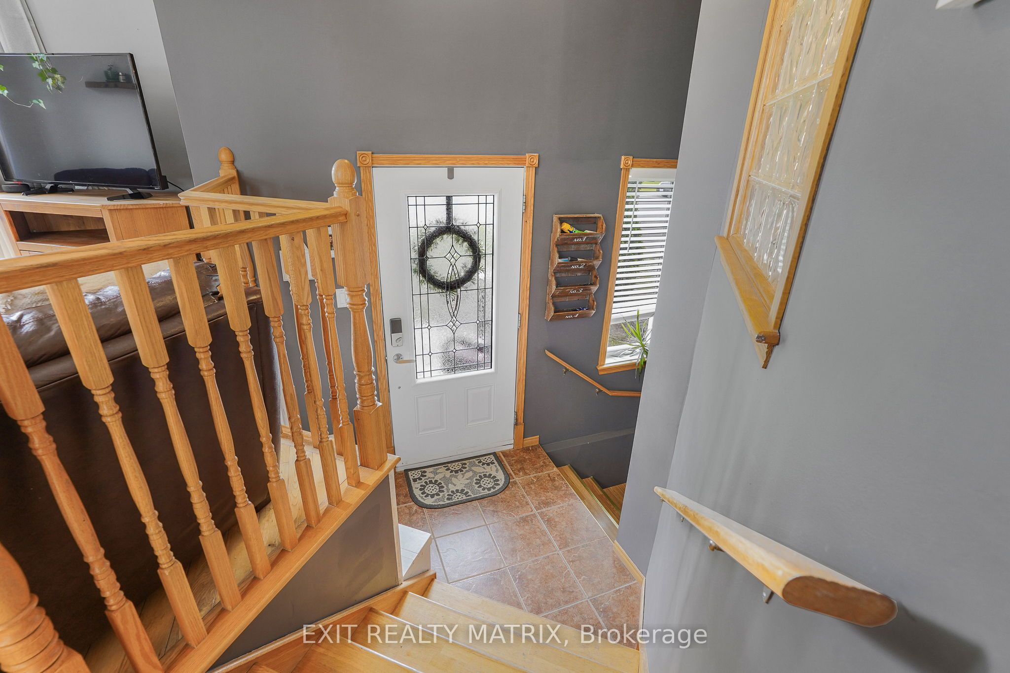 90 Richard Street Property Photo 3