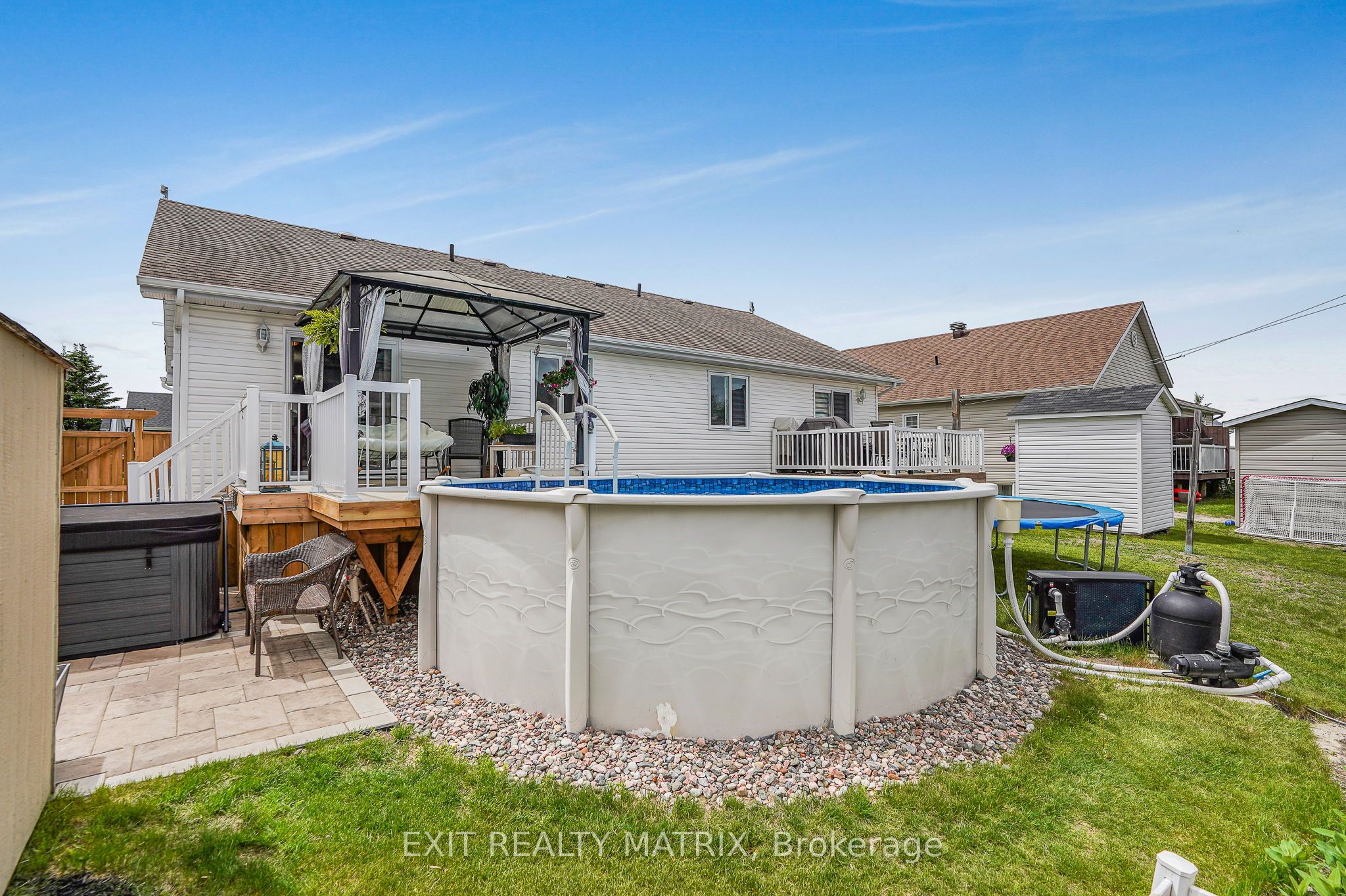 90 Richard Street Property Photo 27