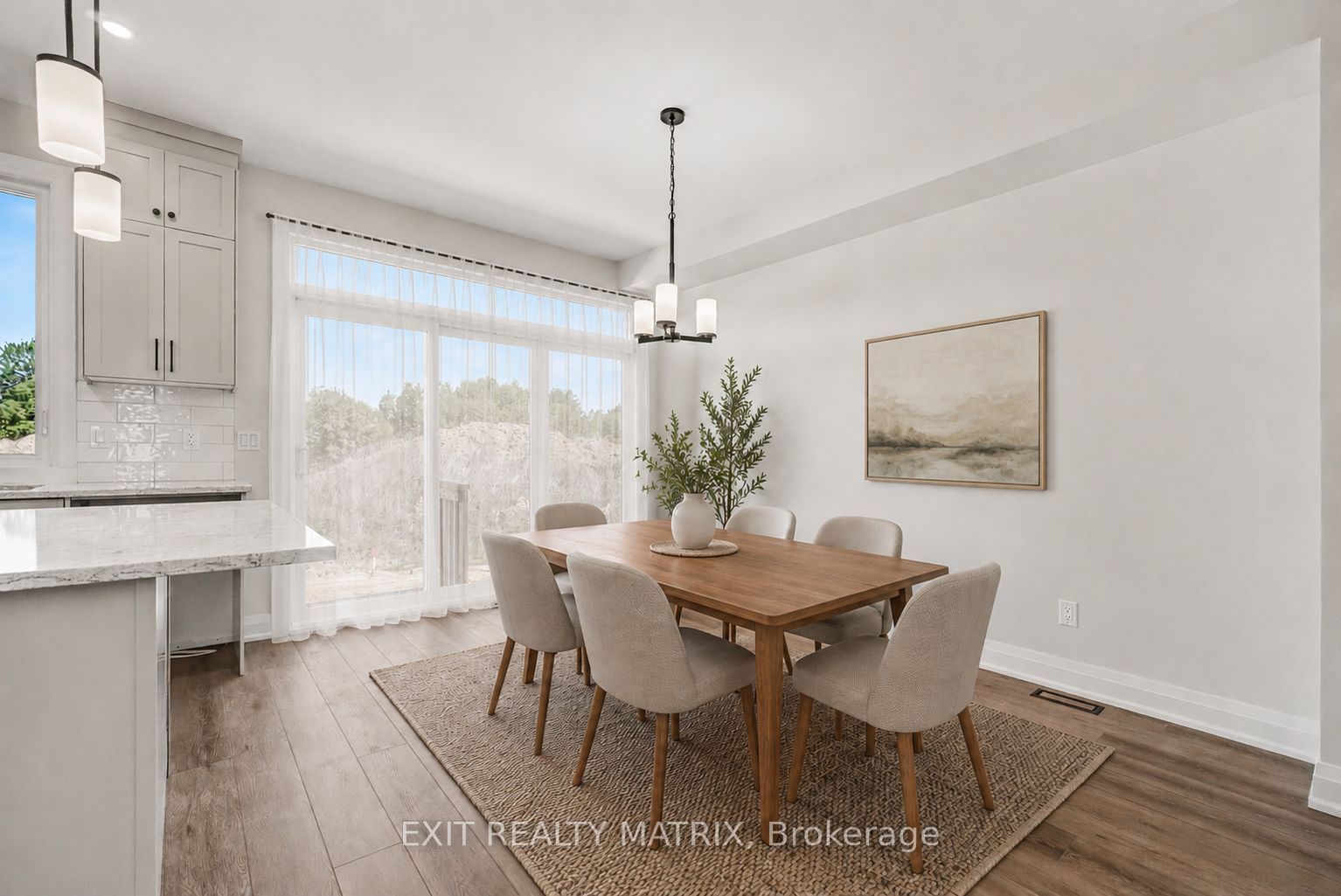 535 Regina Street Property Photo 7