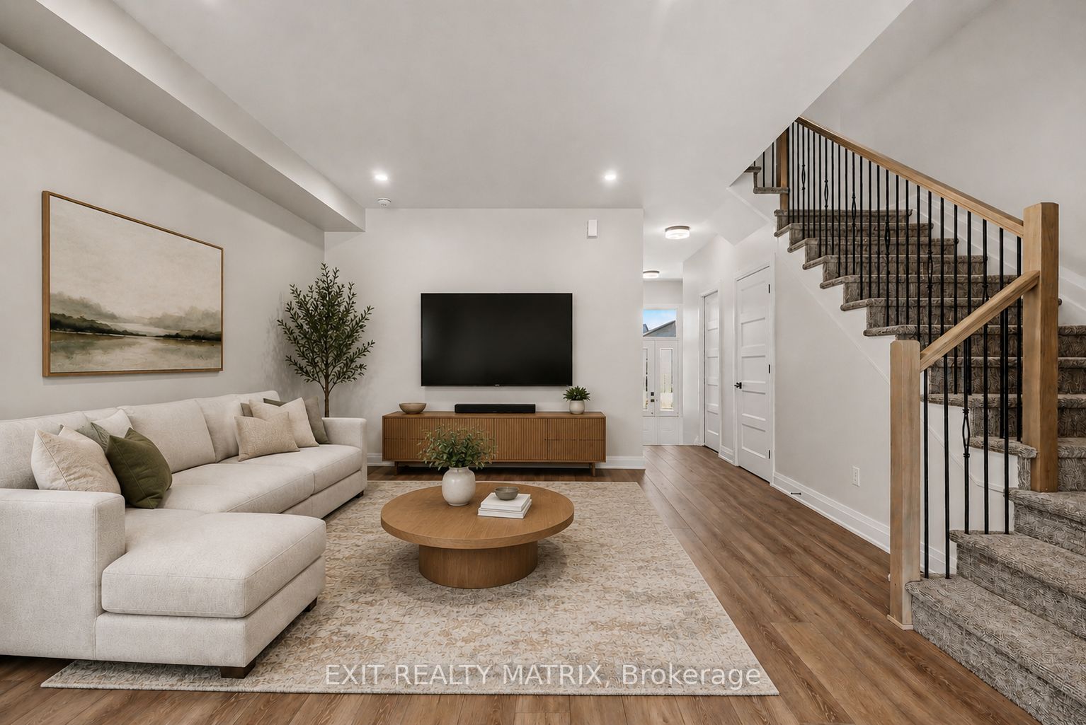 535 Regina Street Property Photo 8