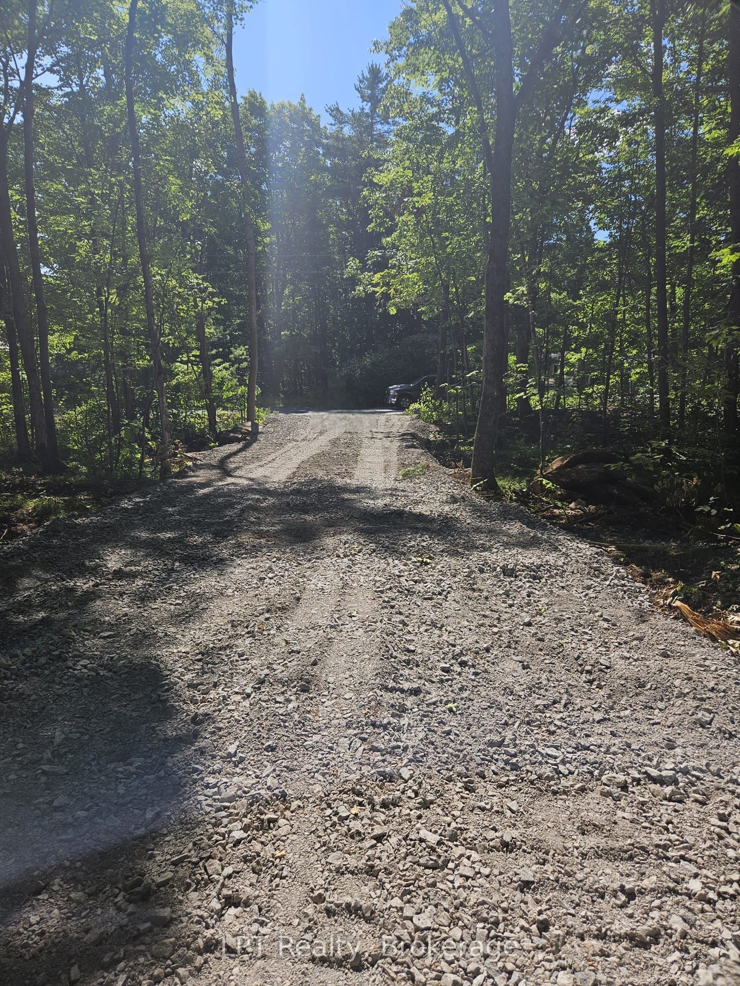 48 Marble Point Road Property Photo 2