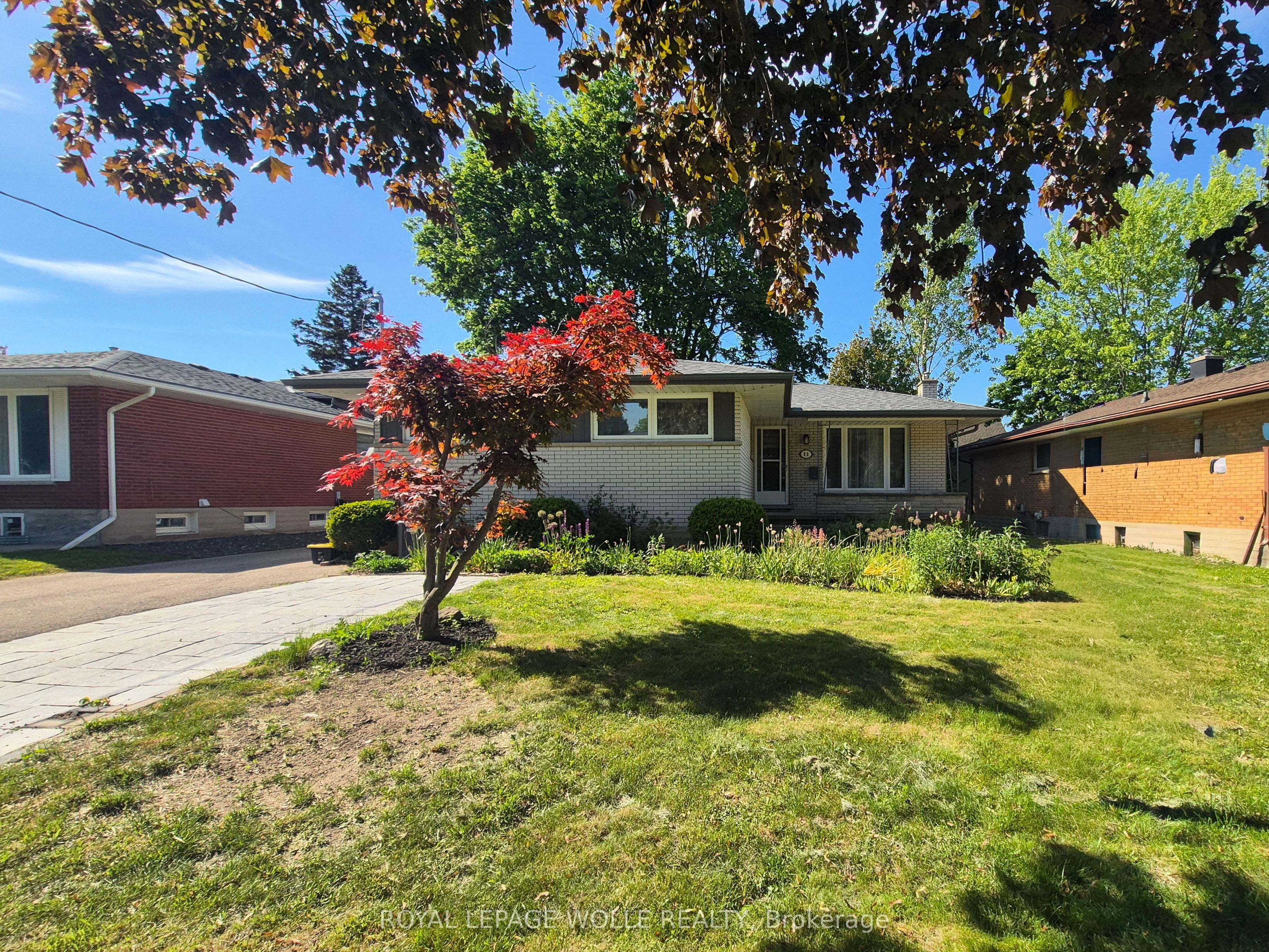 11 Duncairn Avenue Property Photo 1