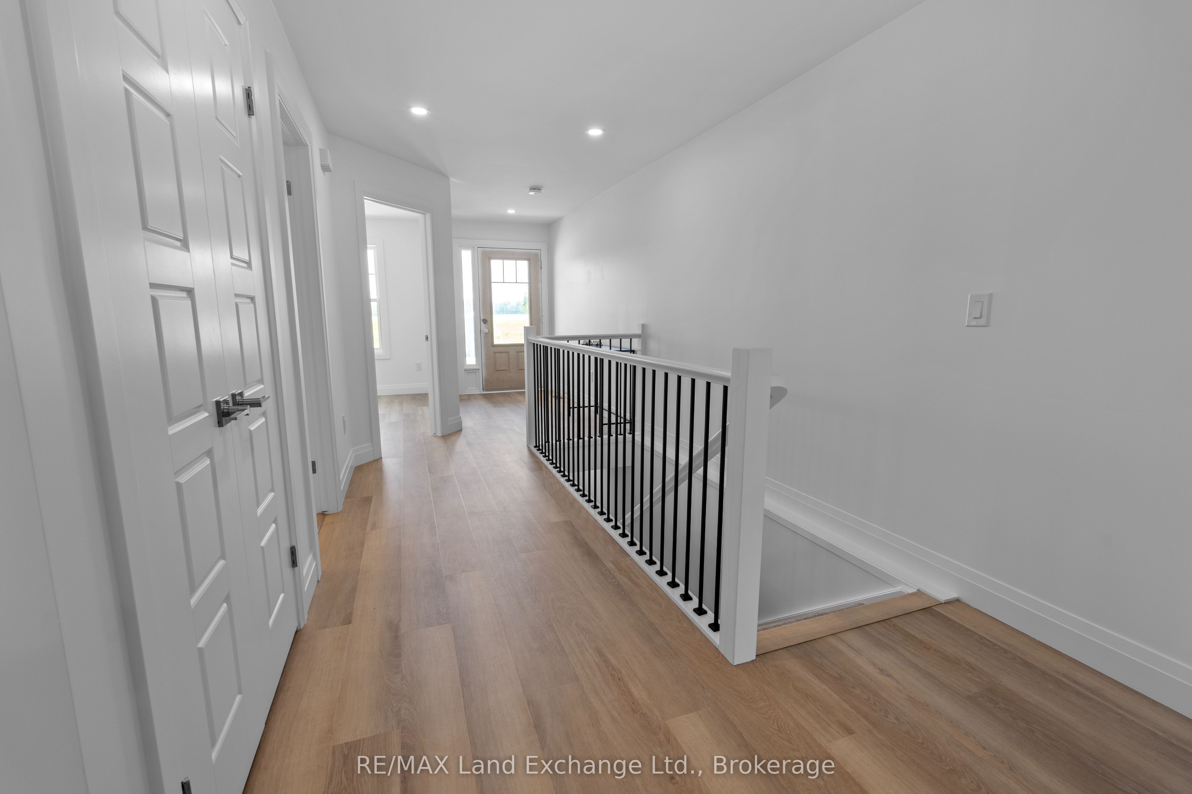 98 Eagle Court Property Photo 8