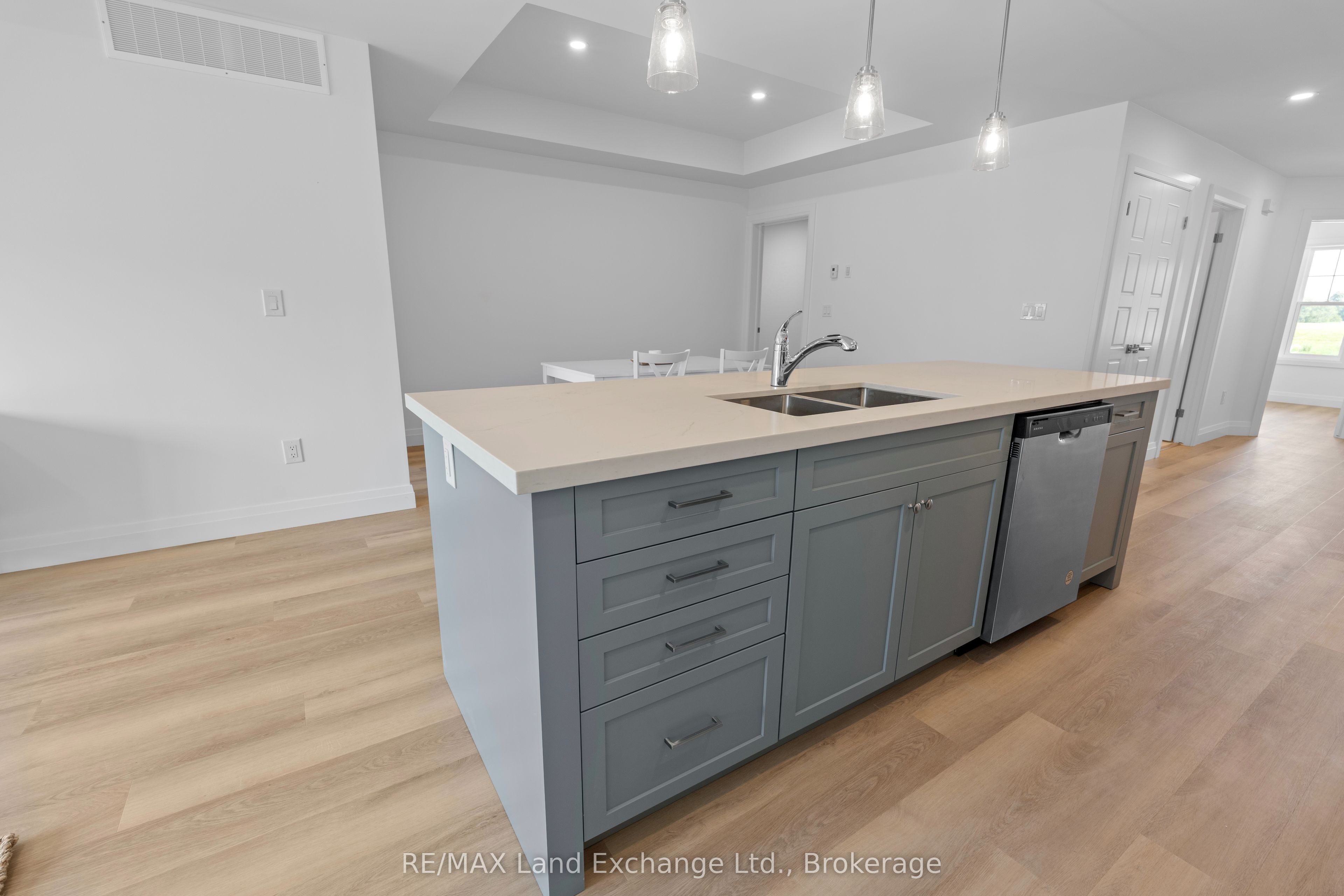 98 Eagle Court Property Photo 15