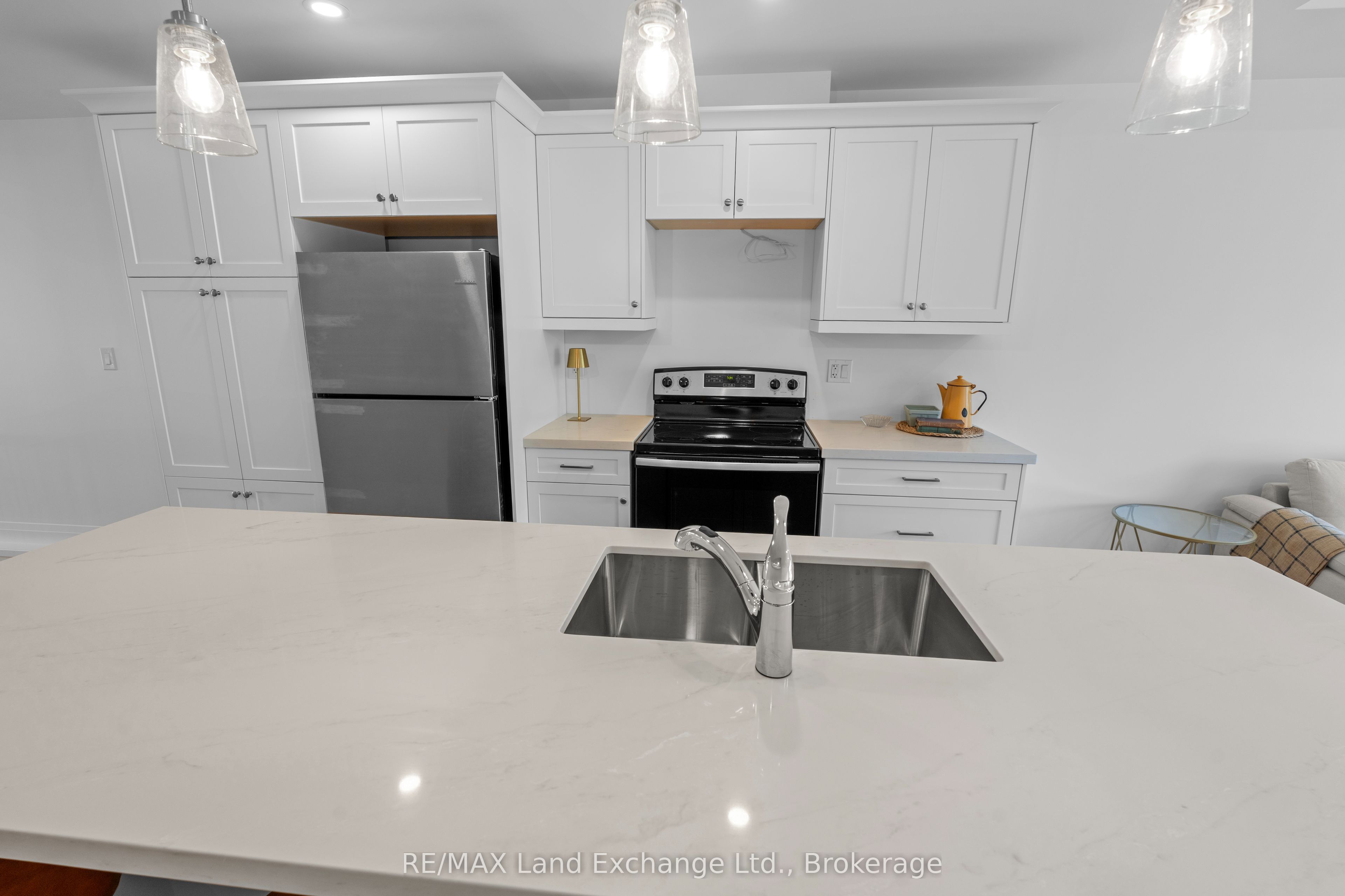 98 Eagle Court Property Photo 16